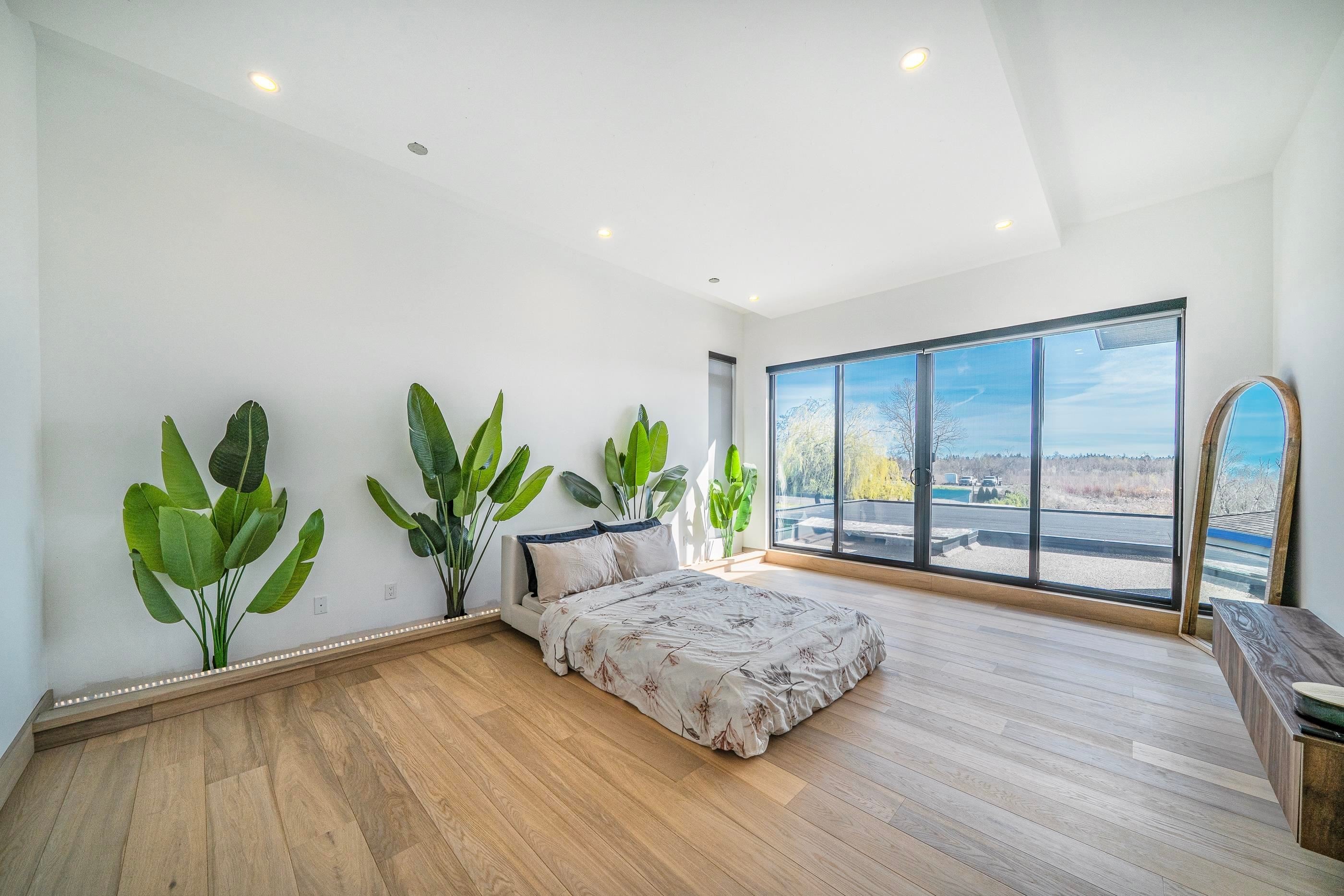 11500 Blundell Road, Richmond, BC - Indoor Photo Showing Bedroom