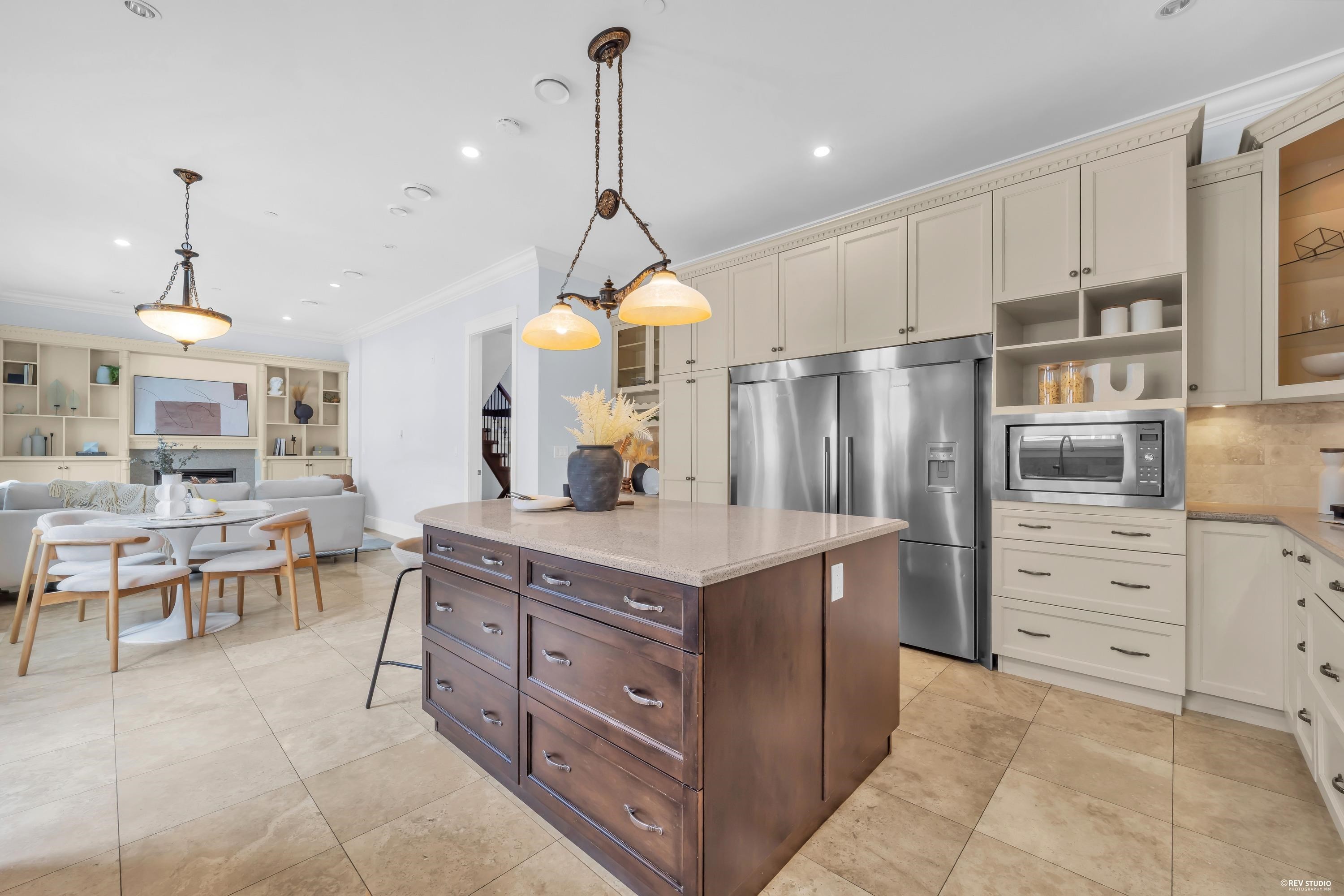 1675 59Th Avenue W, Vancouver, BC