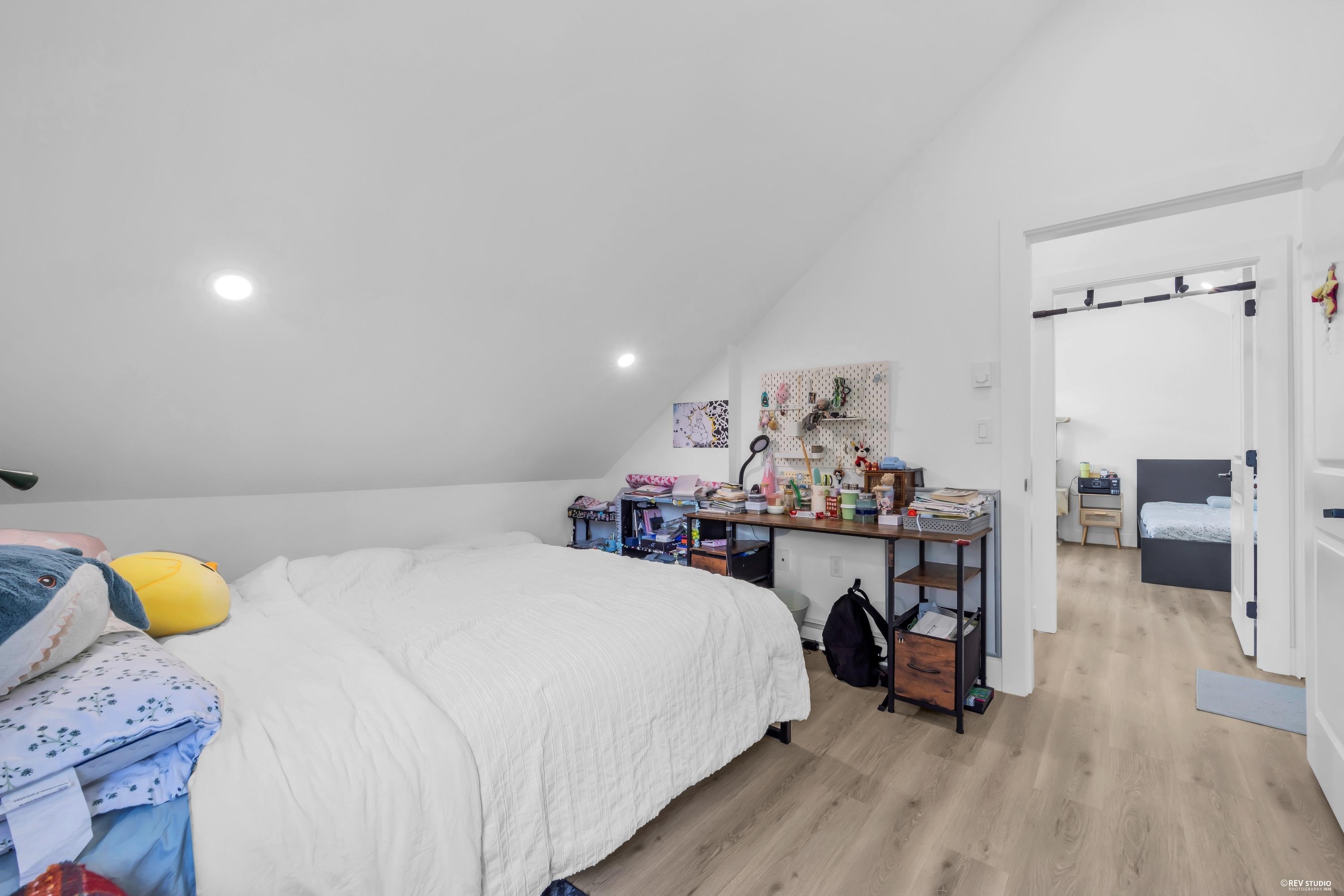 1675 59Th Avenue W, Vancouver, BC