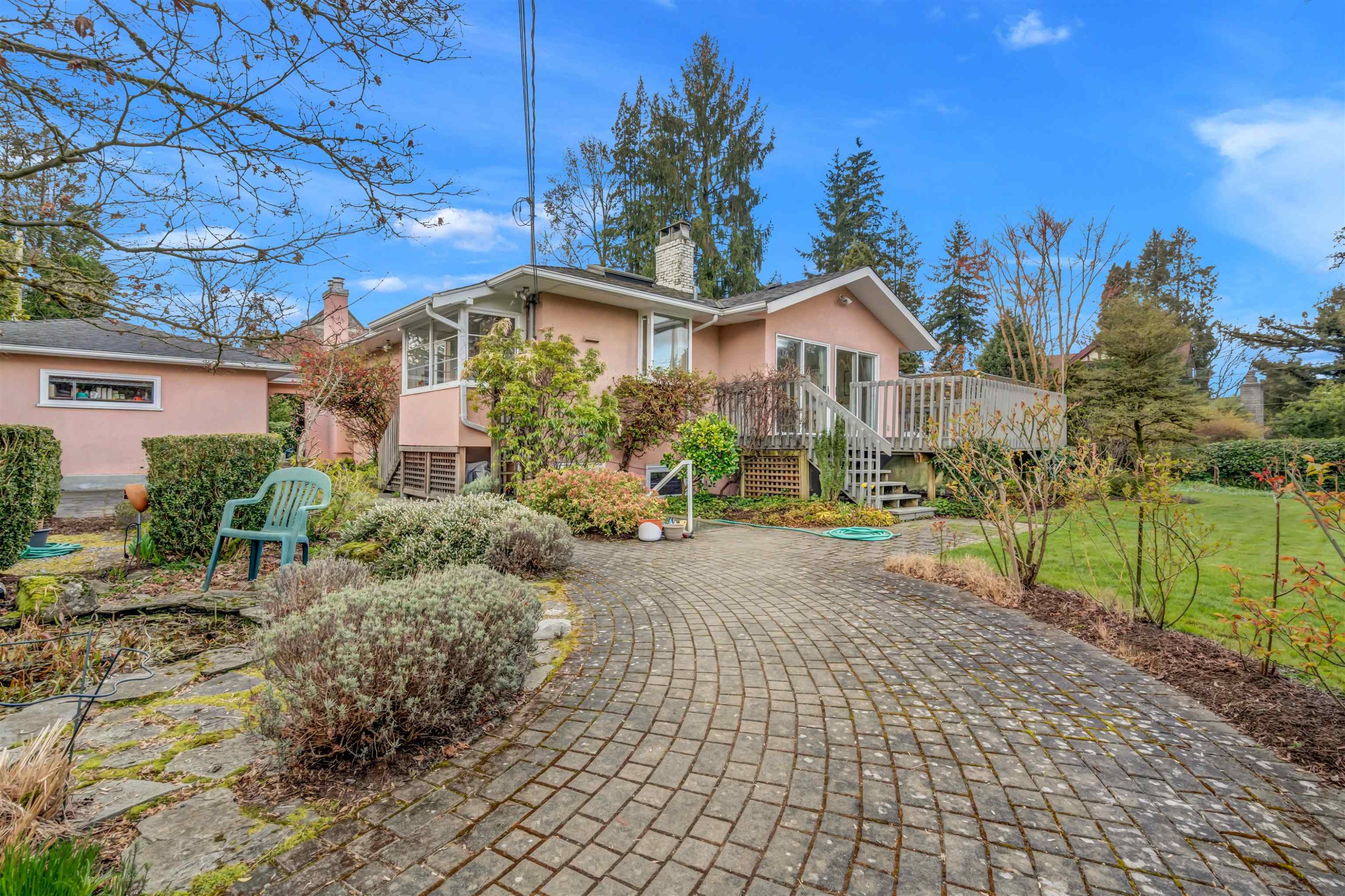 1549 33Rd Avenue W, Vancouver, BC