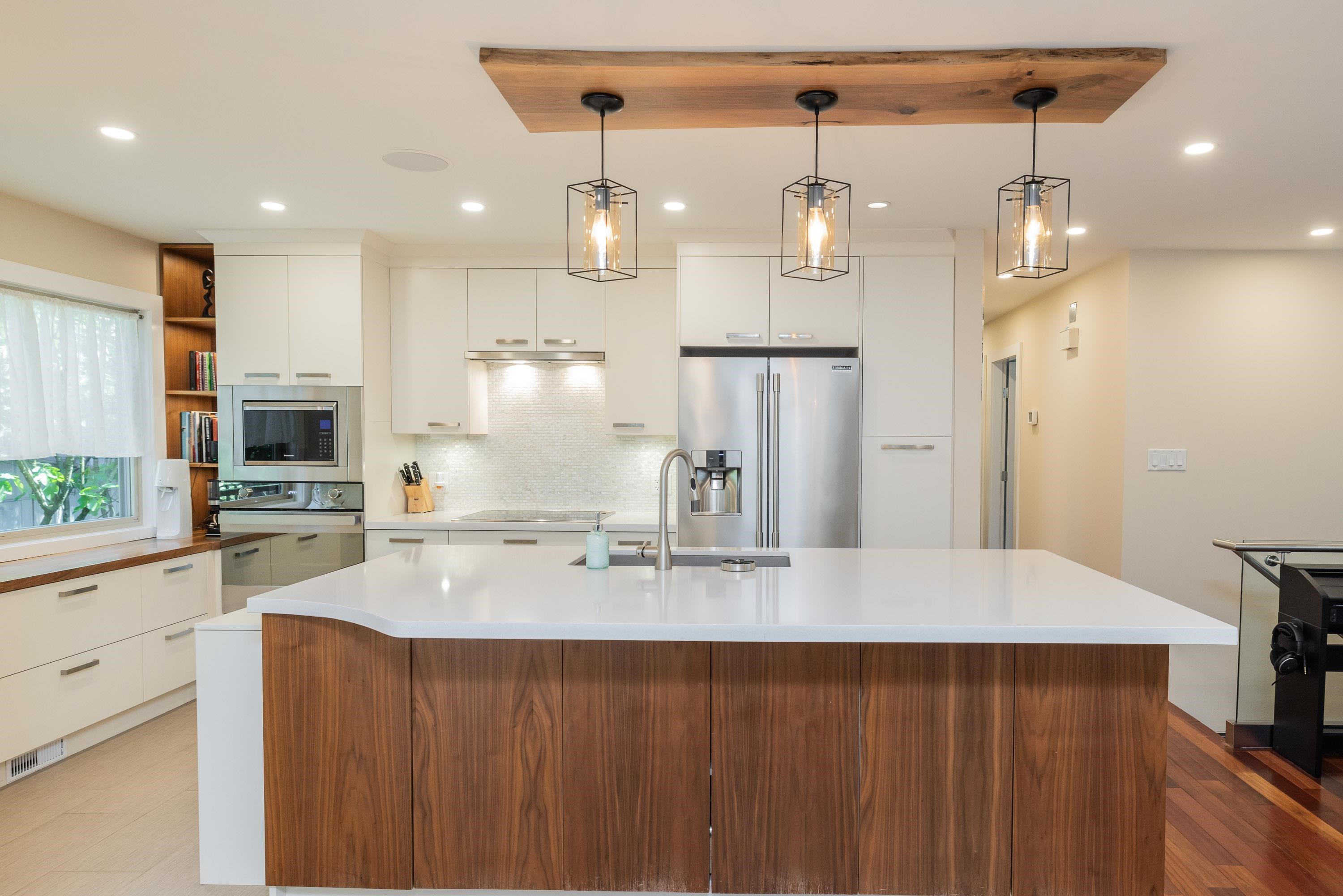 2331 Tolmie Avenue, Coquitlam, BC