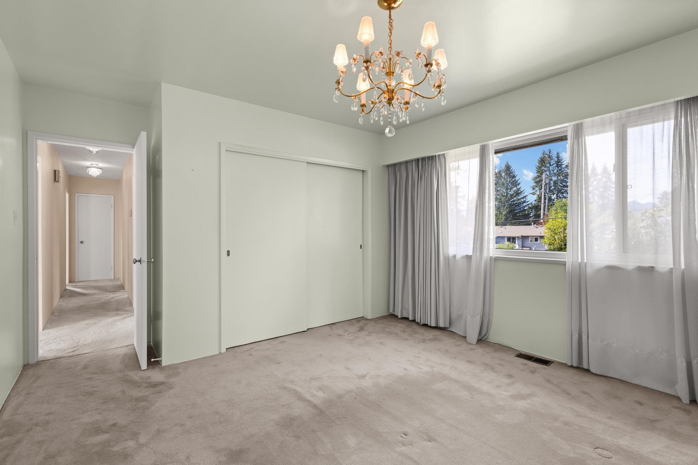 929 Grover Avenue, Coquitlam, BC