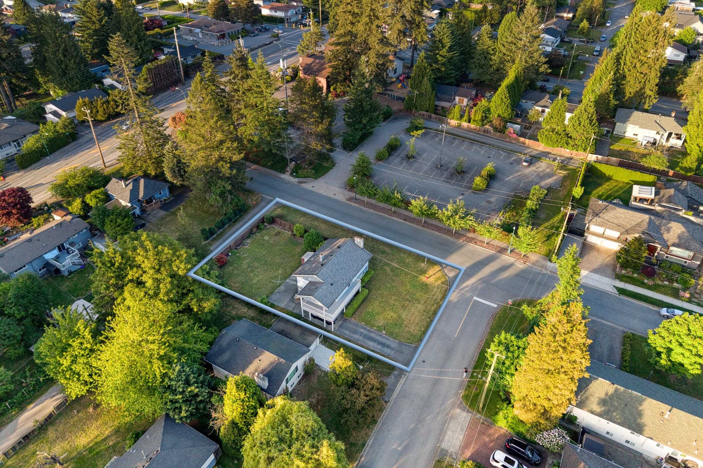 929 Grover Avenue, Coquitlam, BC