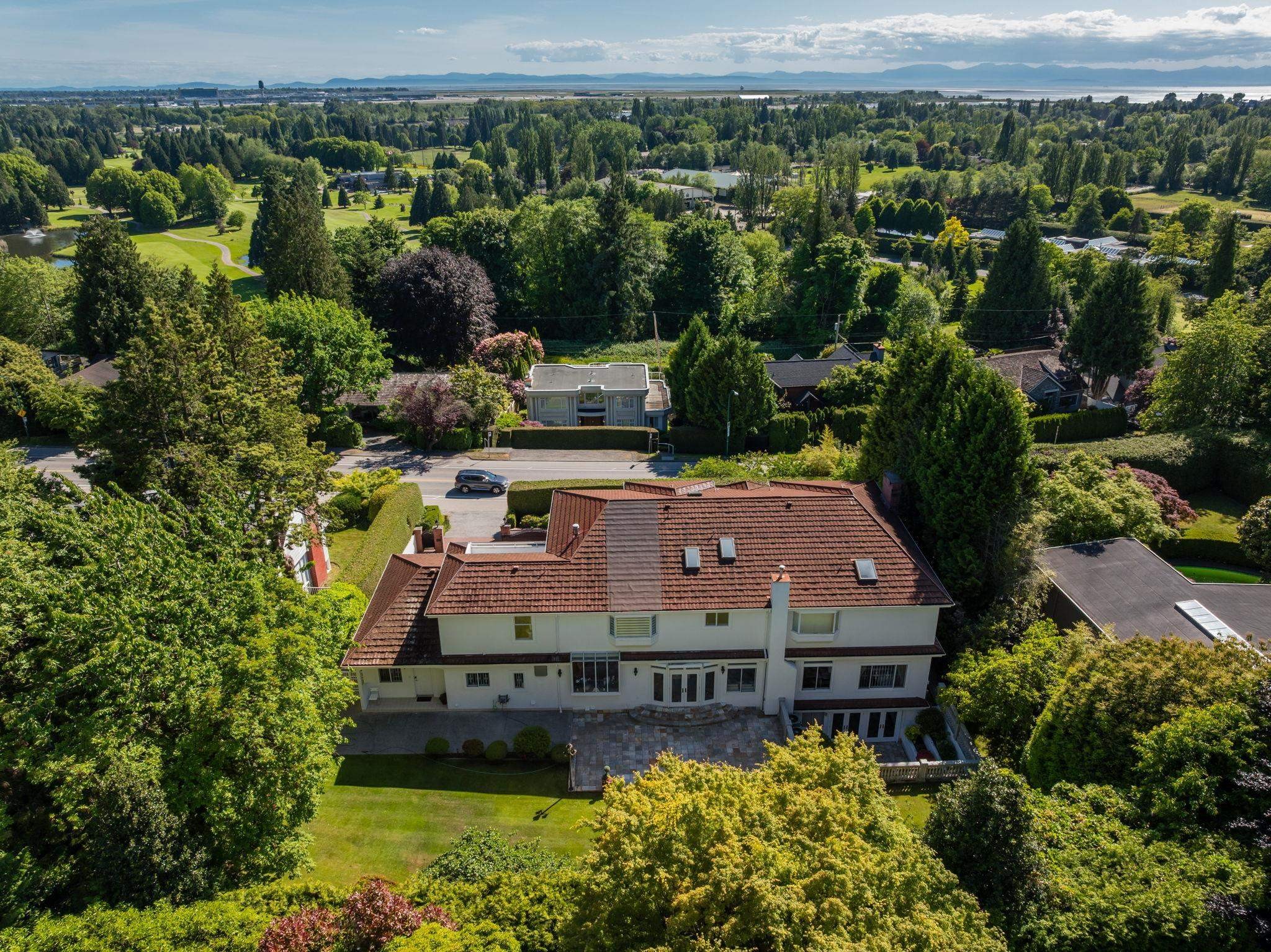 2657 Marine Drive Sw, Vancouver, BC