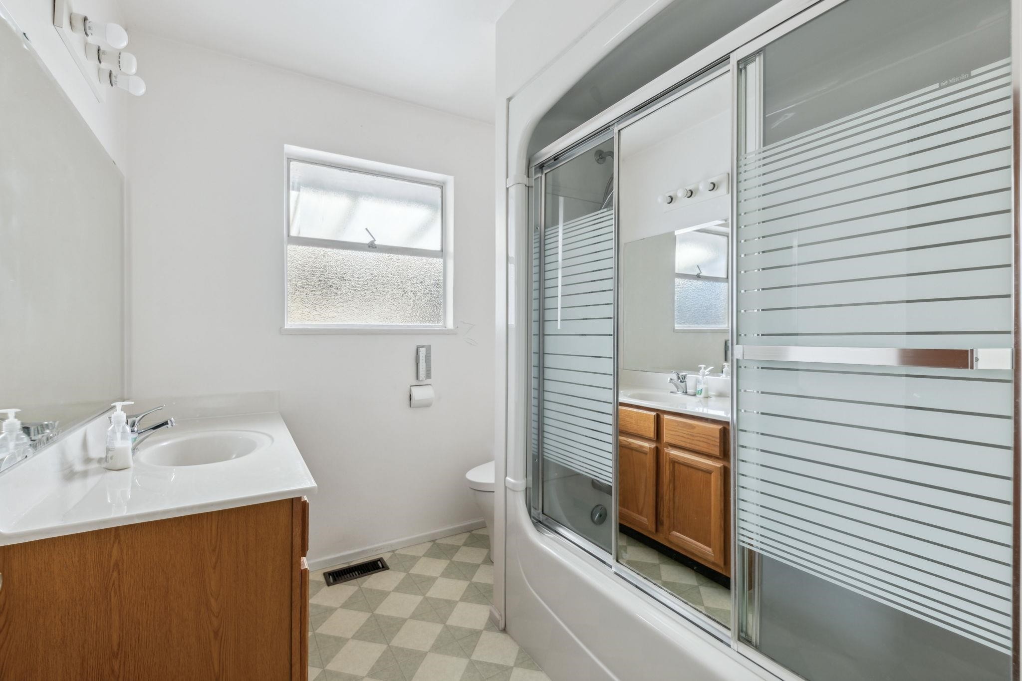 3780 Barmond Avenue, Richmond, BC
