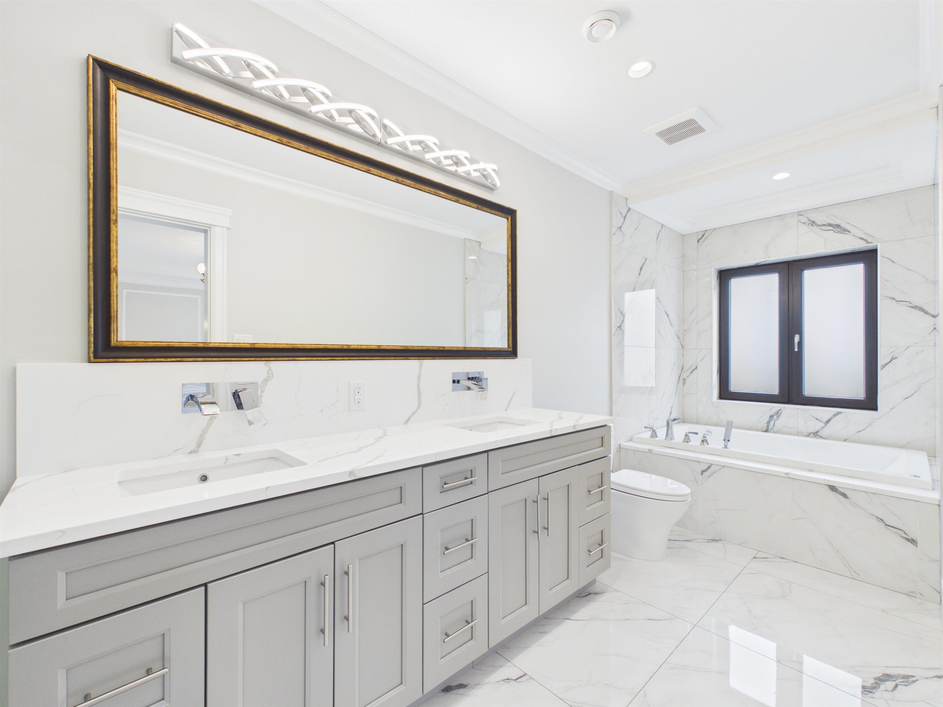 1130 Smith Avenue, Coquitlam, BC