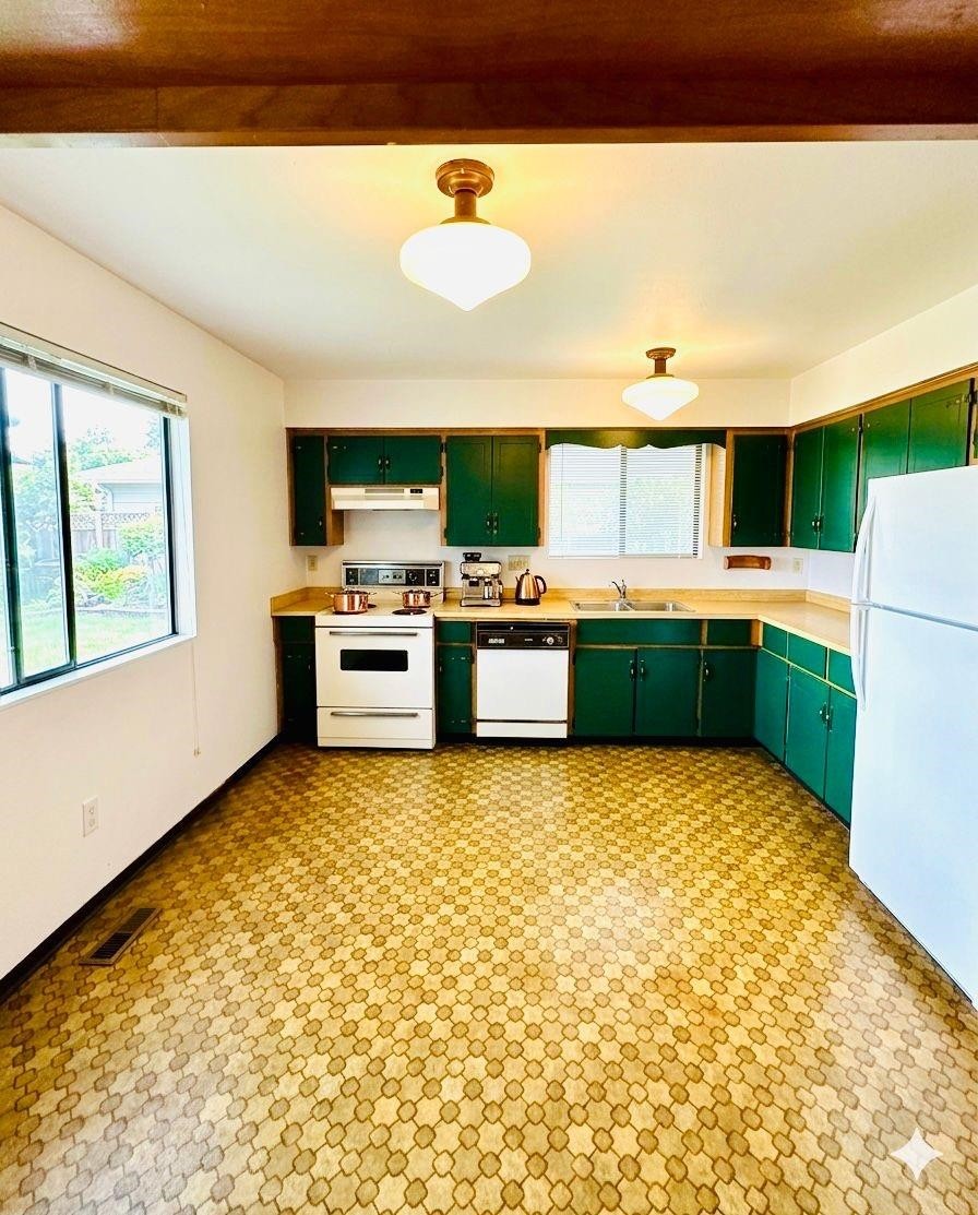 1965 Flynn Crescent, Coquitlam, BC