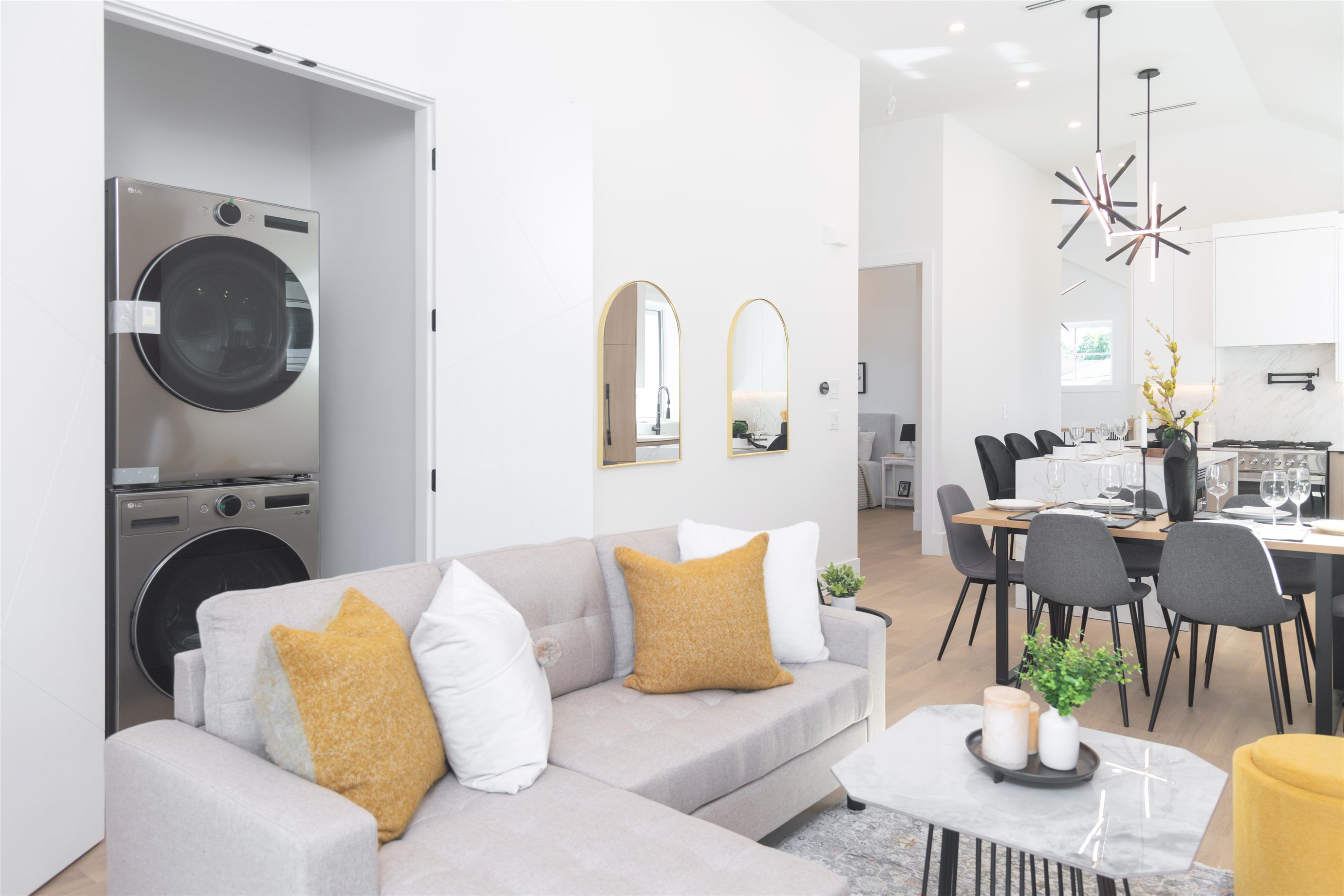9251 Kilby Street, Richmond, BC - Indoor