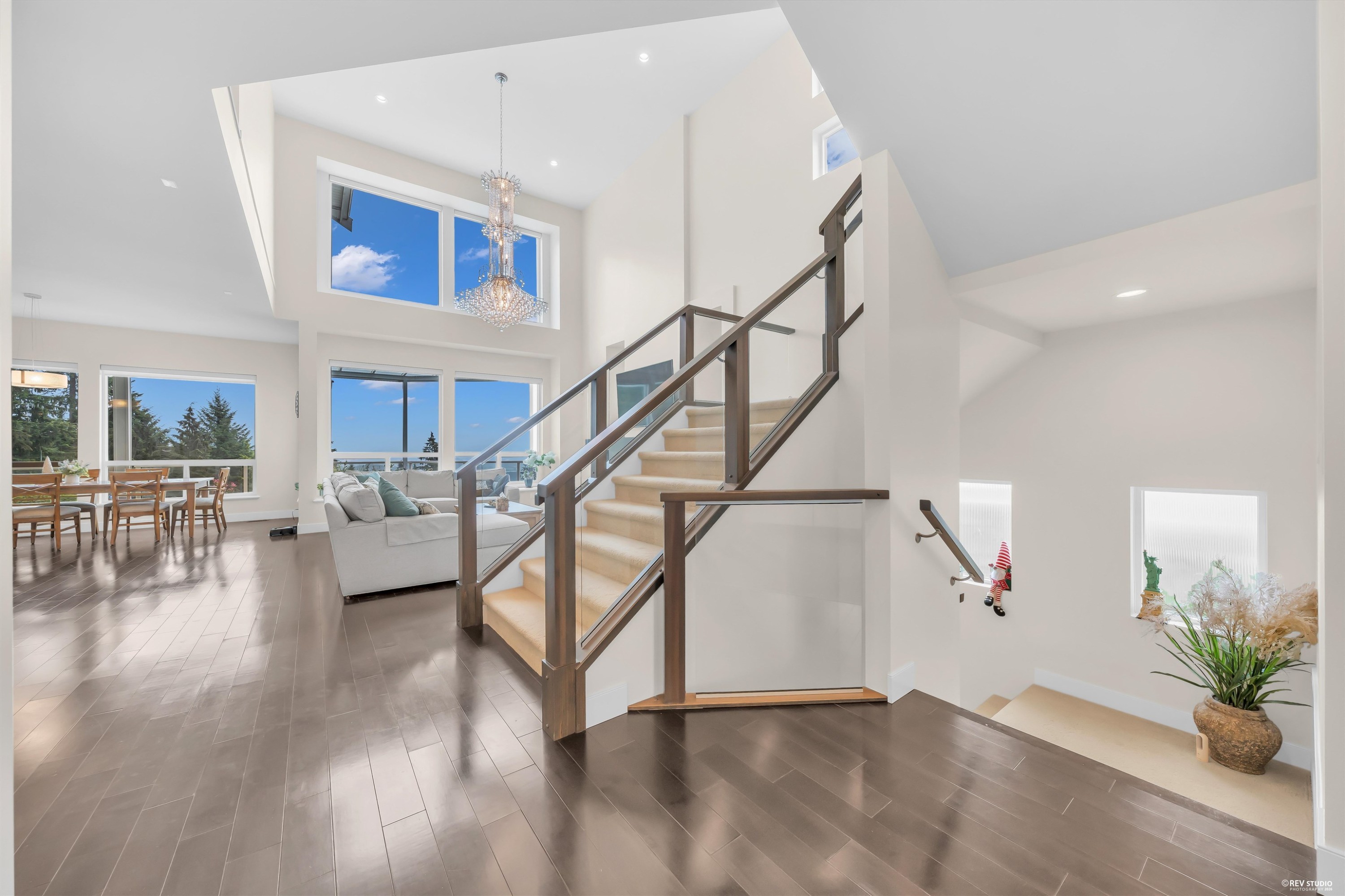1469 Strawline Hill Street, Coquitlam, BC