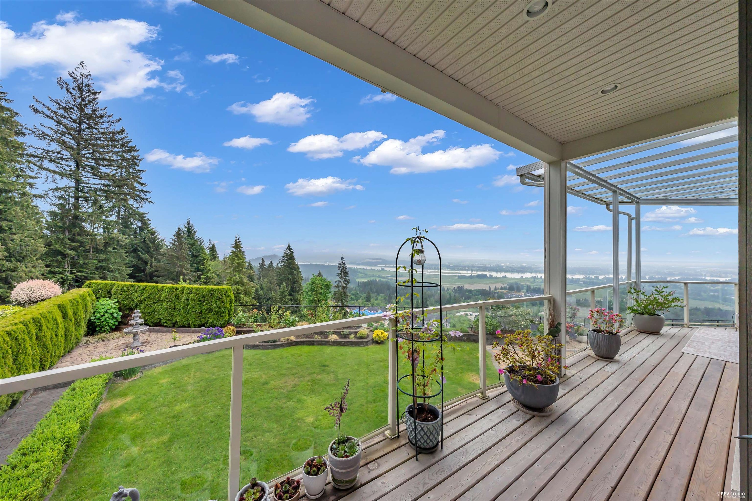 1469 Strawline Hill Street, Coquitlam, BC