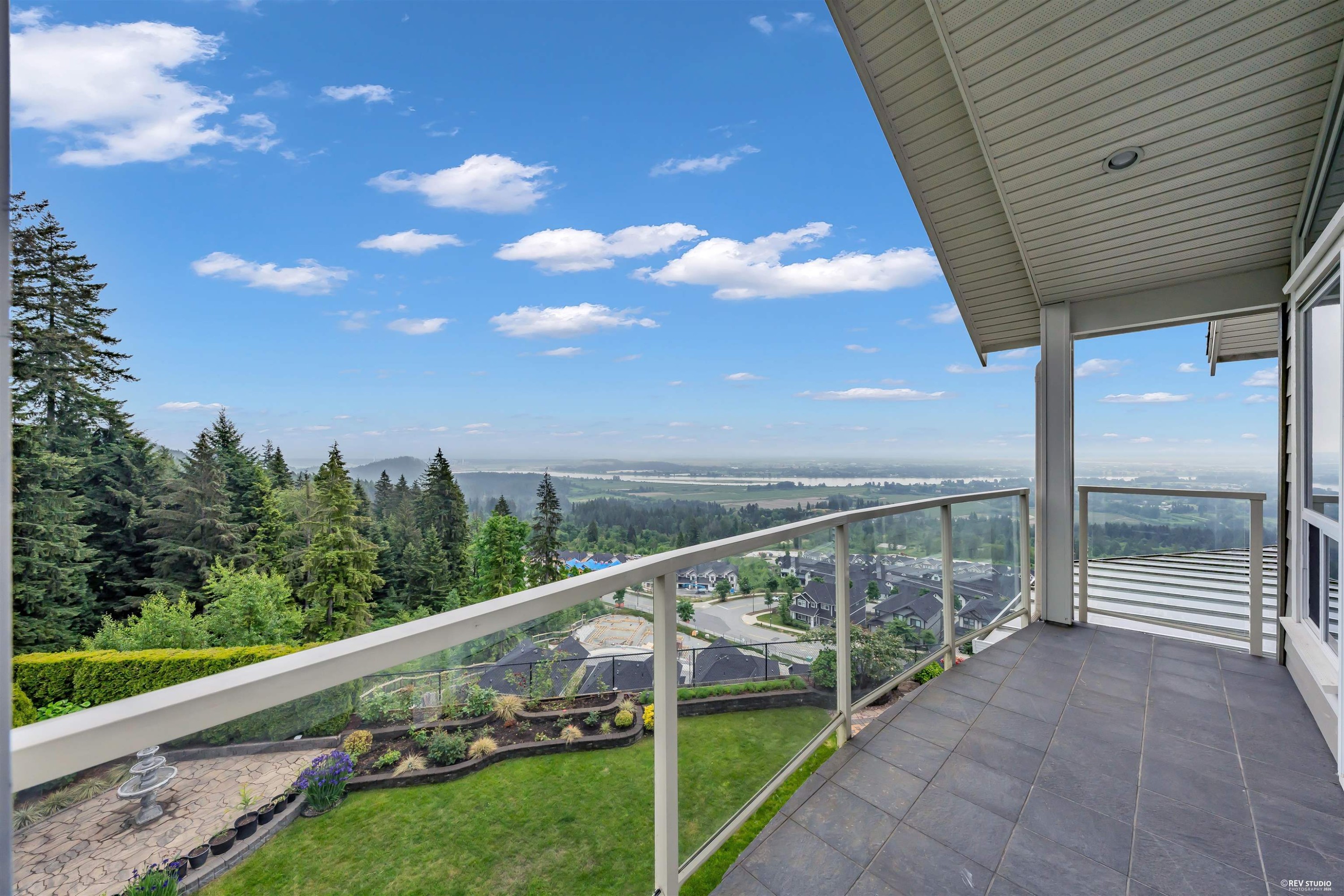 1469 Strawline Hill Street, Coquitlam, BC