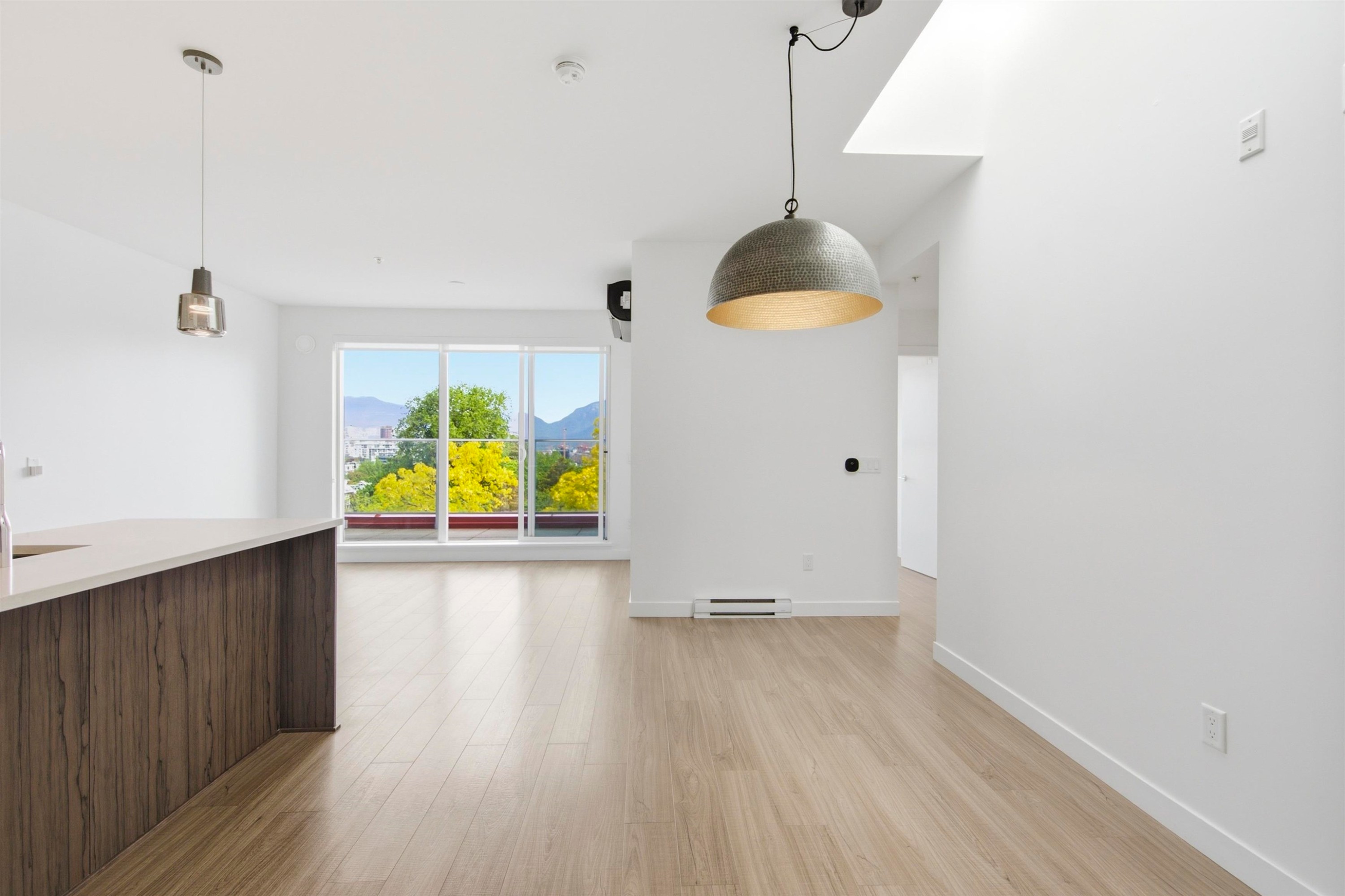 501-379 Broadway E, Vancouver, BC