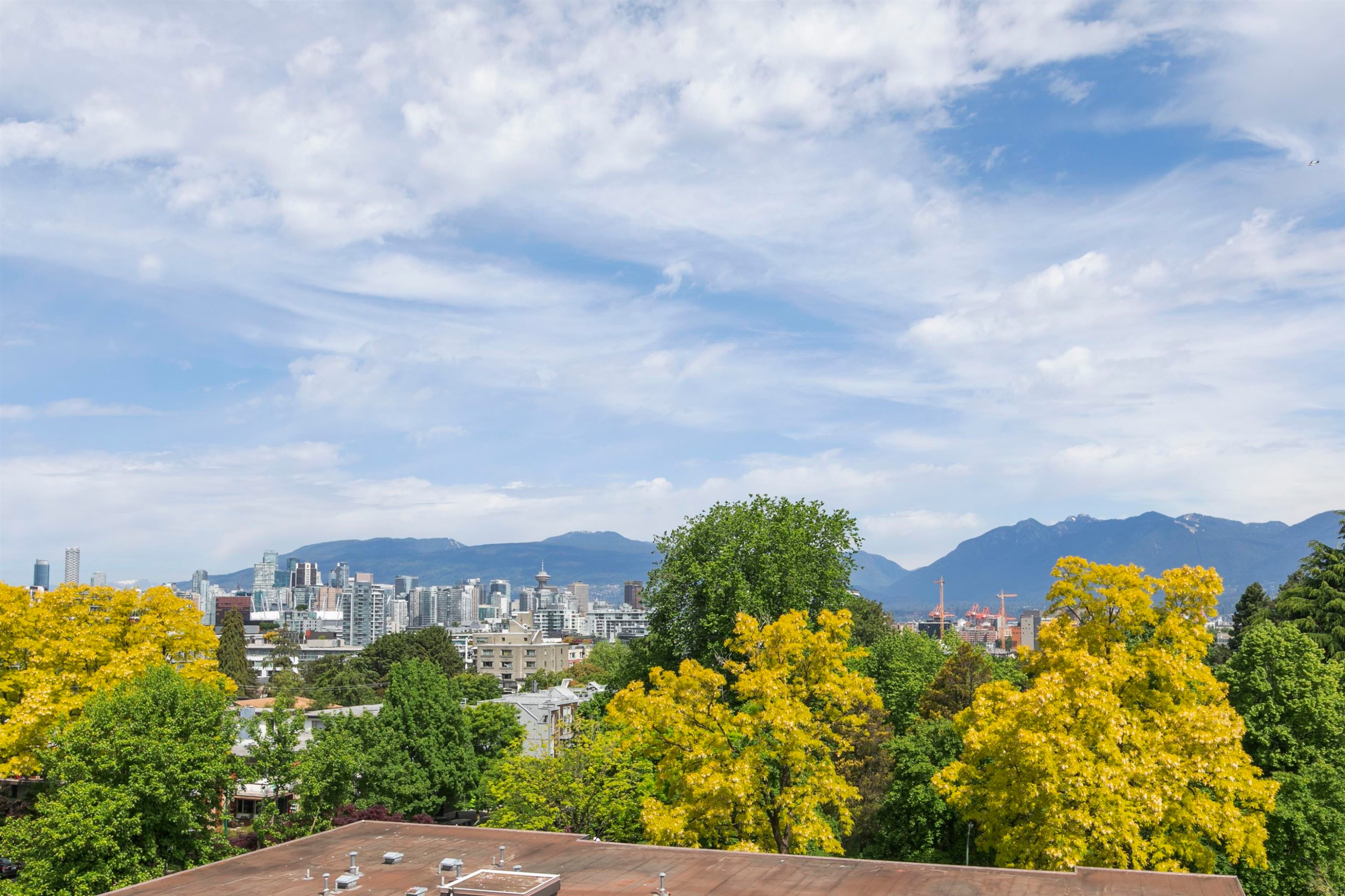 501-379 Broadway E, Vancouver, BC