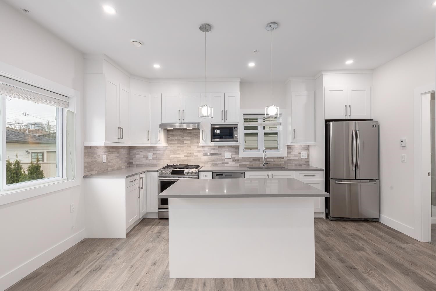 2255 35Th Avenue E, Vancouver, BC