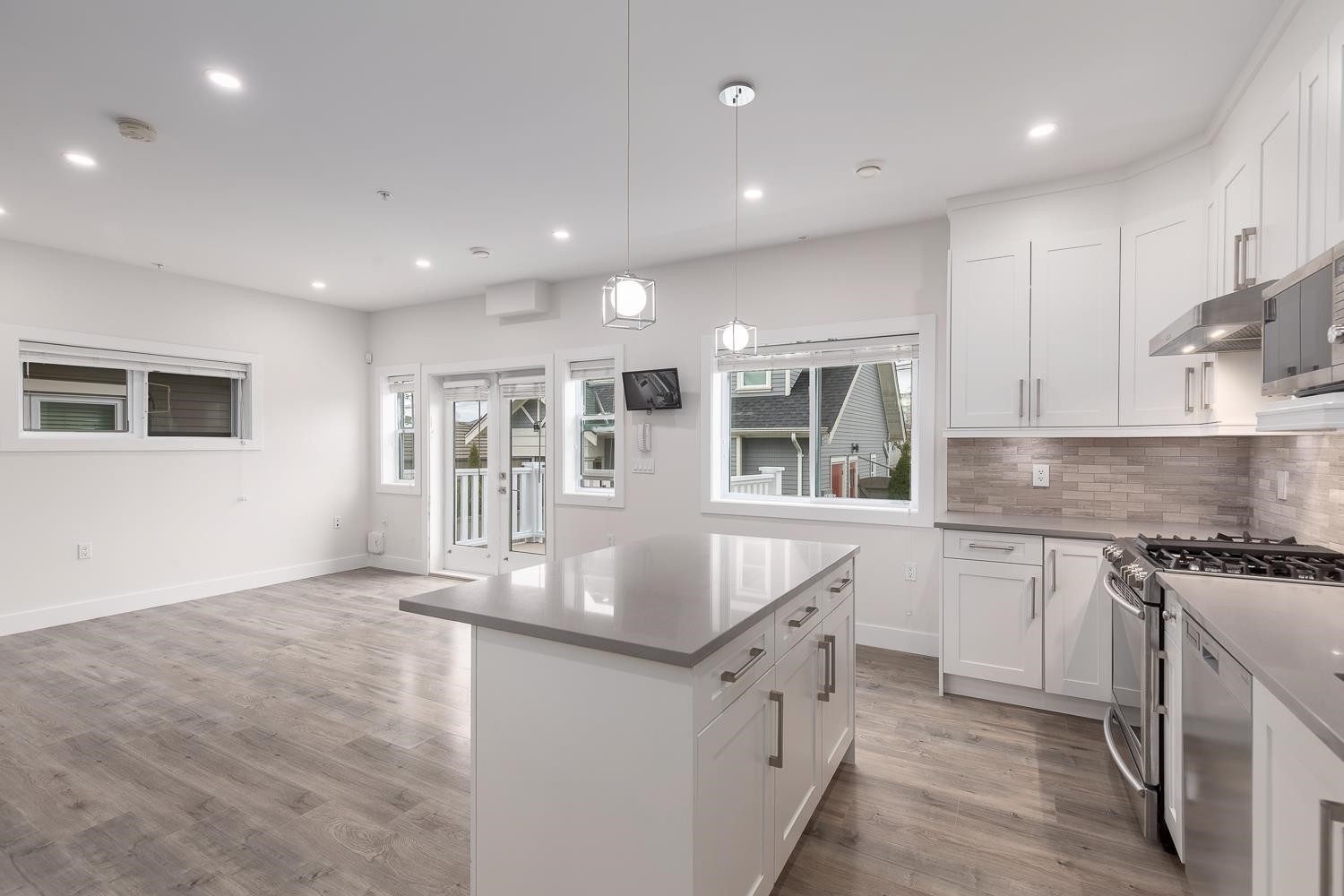 2255 35Th Avenue E, Vancouver, BC