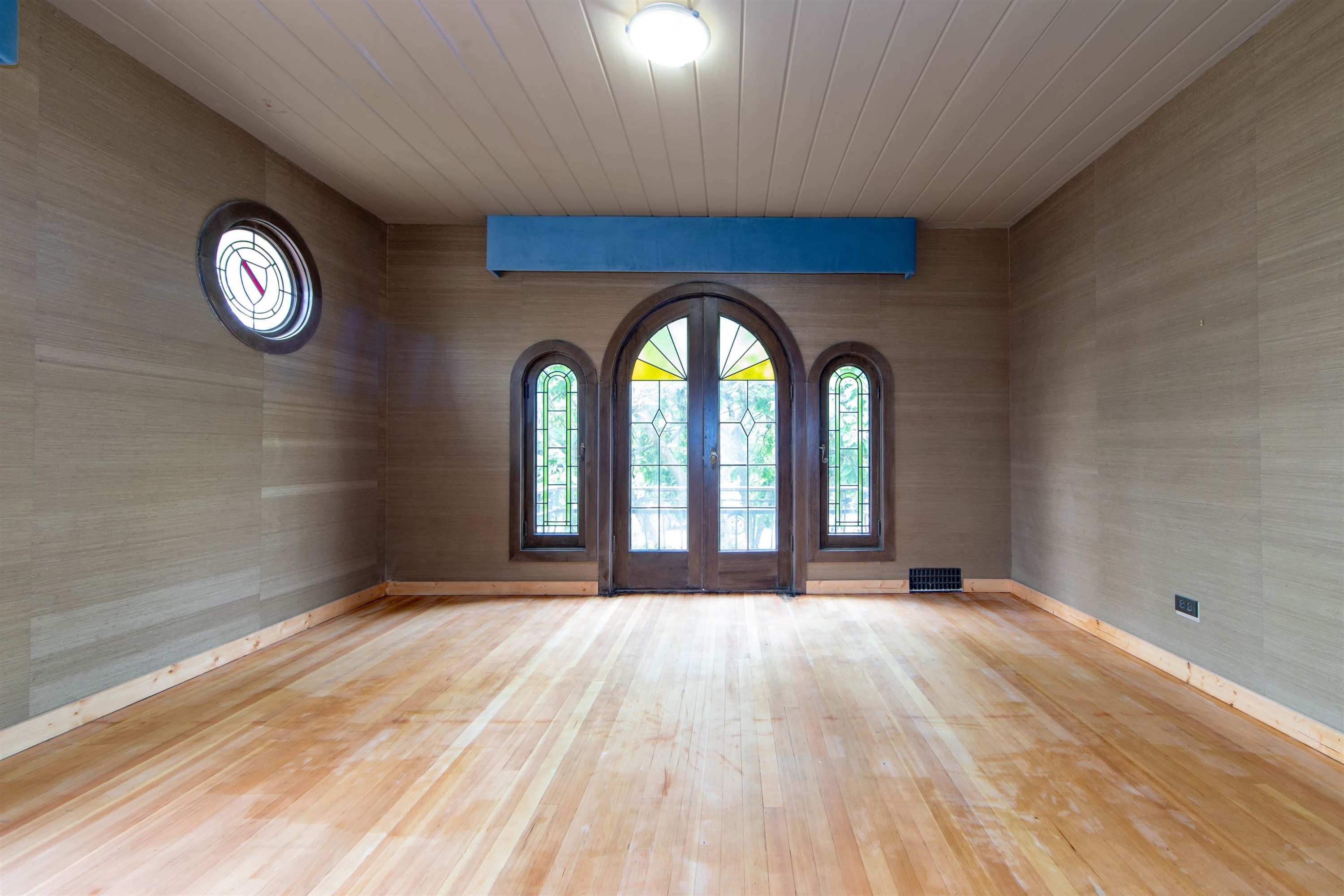 4585 Bellevue Drive, Vancouver, BC