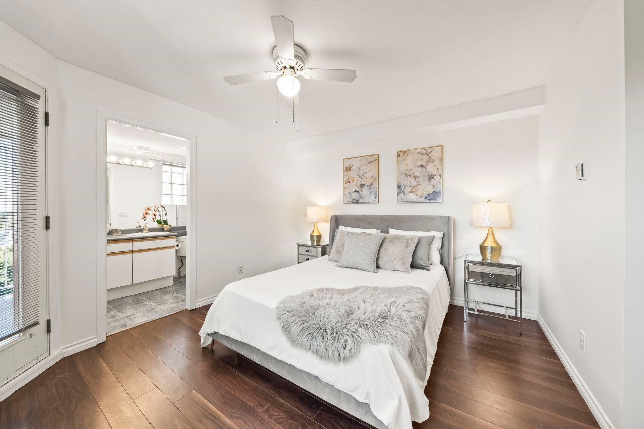 302-1406 73Rd Avenue W, Vancouver, BC