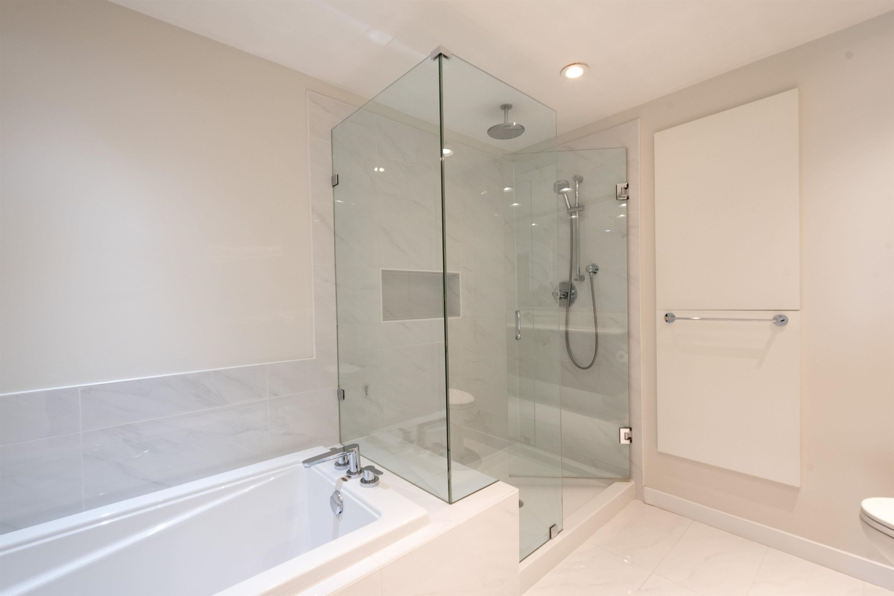 306-3873 Cates Landing Way, North Vancouver, BC