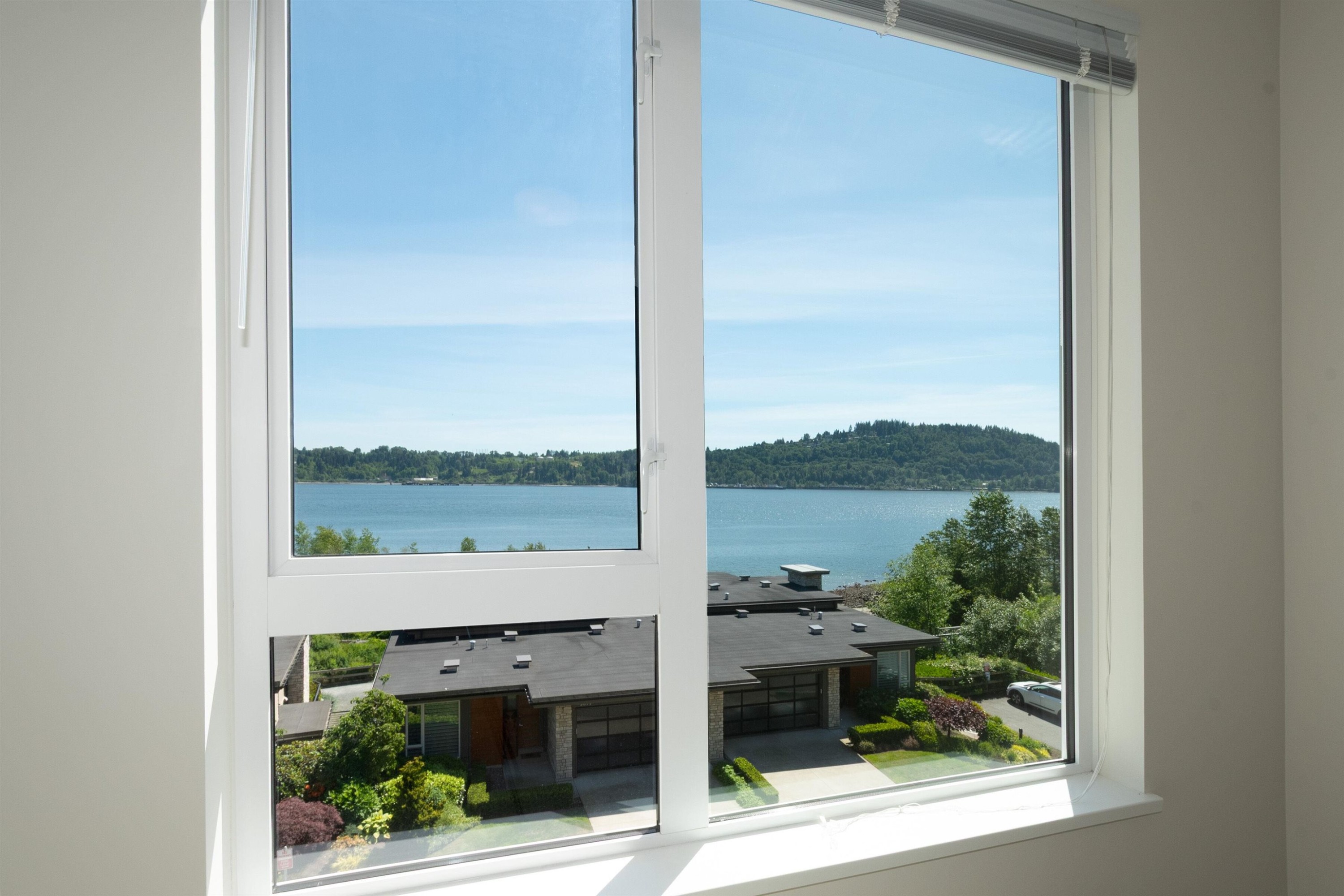 306-3873 Cates Landing Way, North Vancouver, BC