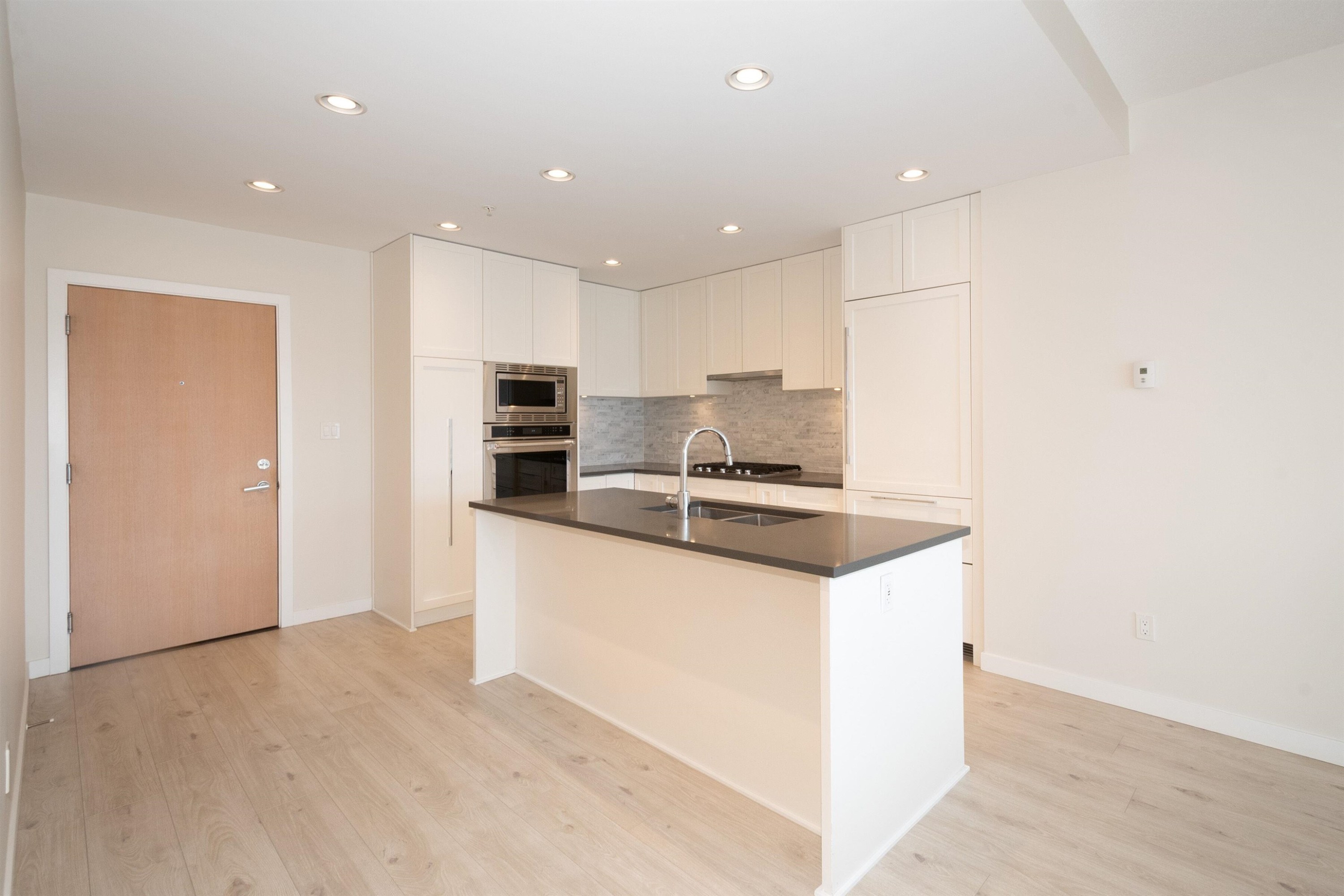 306-3873 Cates Landing Way, North Vancouver, BC