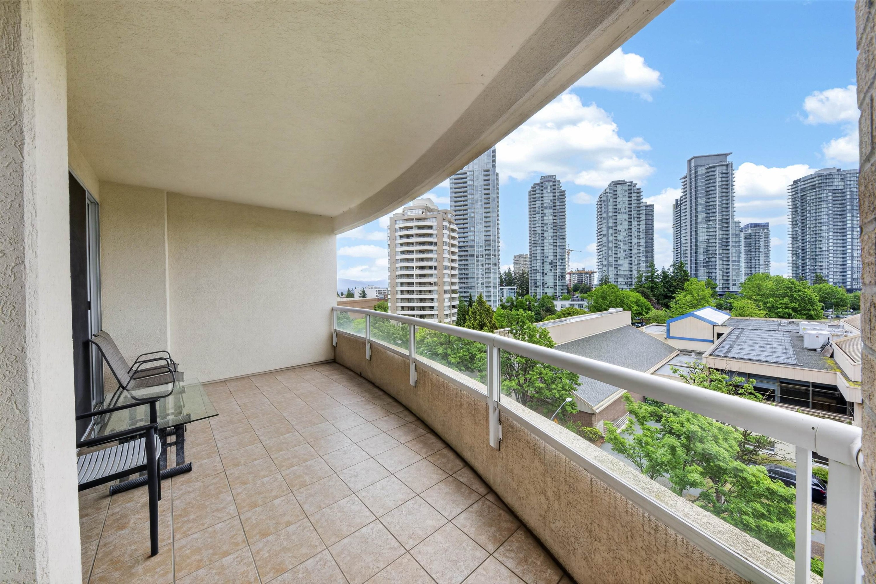 602-6521 Bonsor Avenue, Burnaby, BC