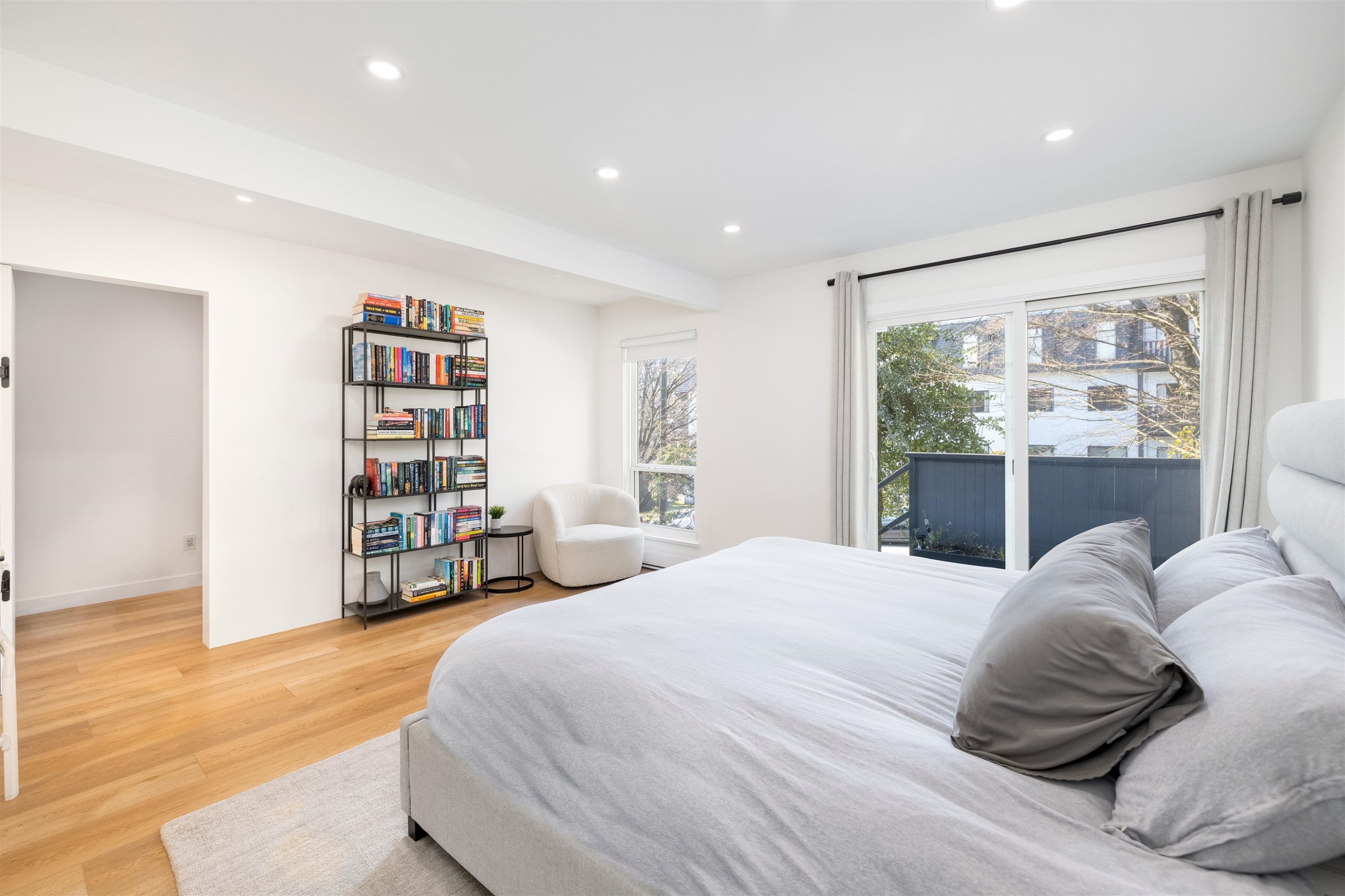 416 St. Georges Avenue, North Vancouver, BC