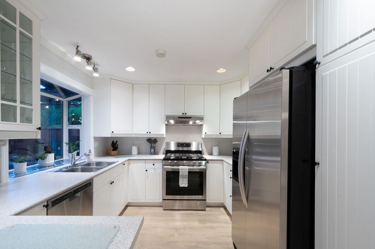 3216 Savary Avenue, Coquitlam, BC