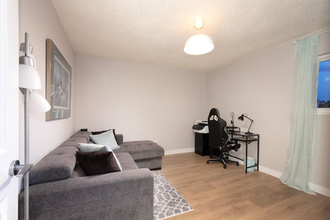 3216 Savary Avenue, Coquitlam, BC