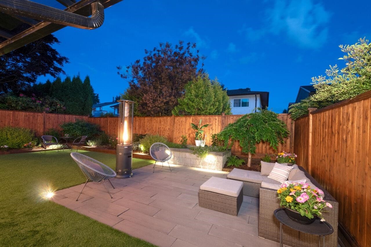 3216 Savary Avenue, Coquitlam, BC