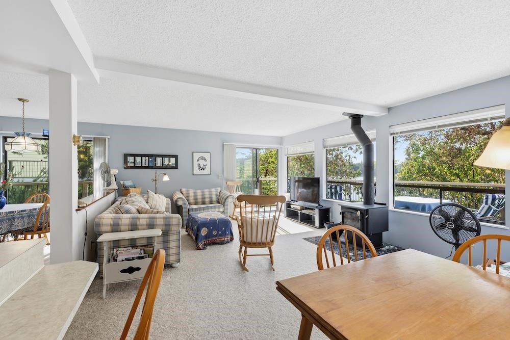 4979 Gonzales Road, Madeira Park, BC