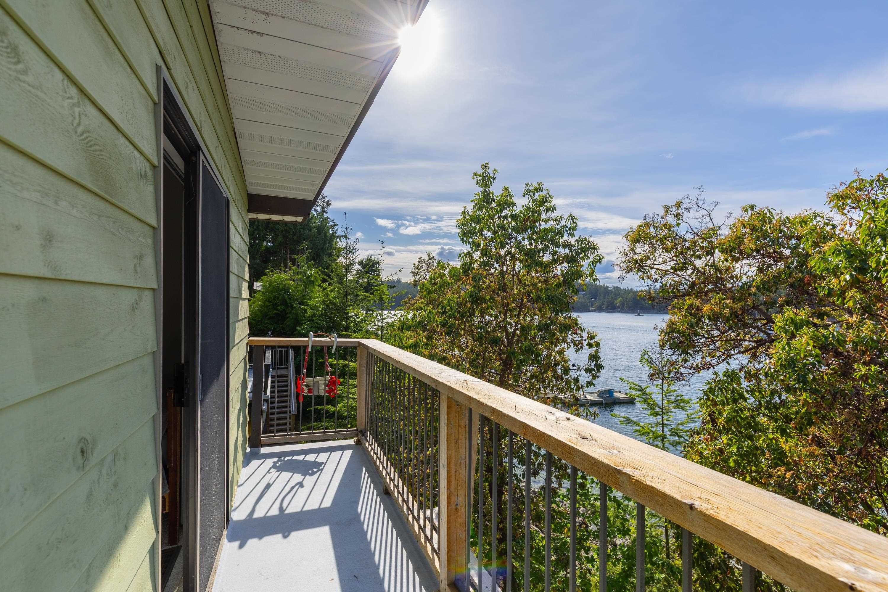 4979 Gonzales Road, Madeira Park, BC