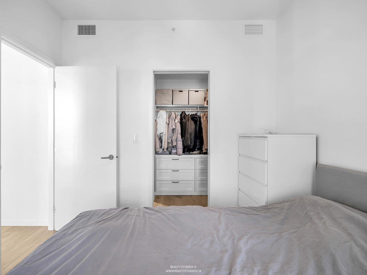 822-6300 Minoru Boulevard, Richmond, BC