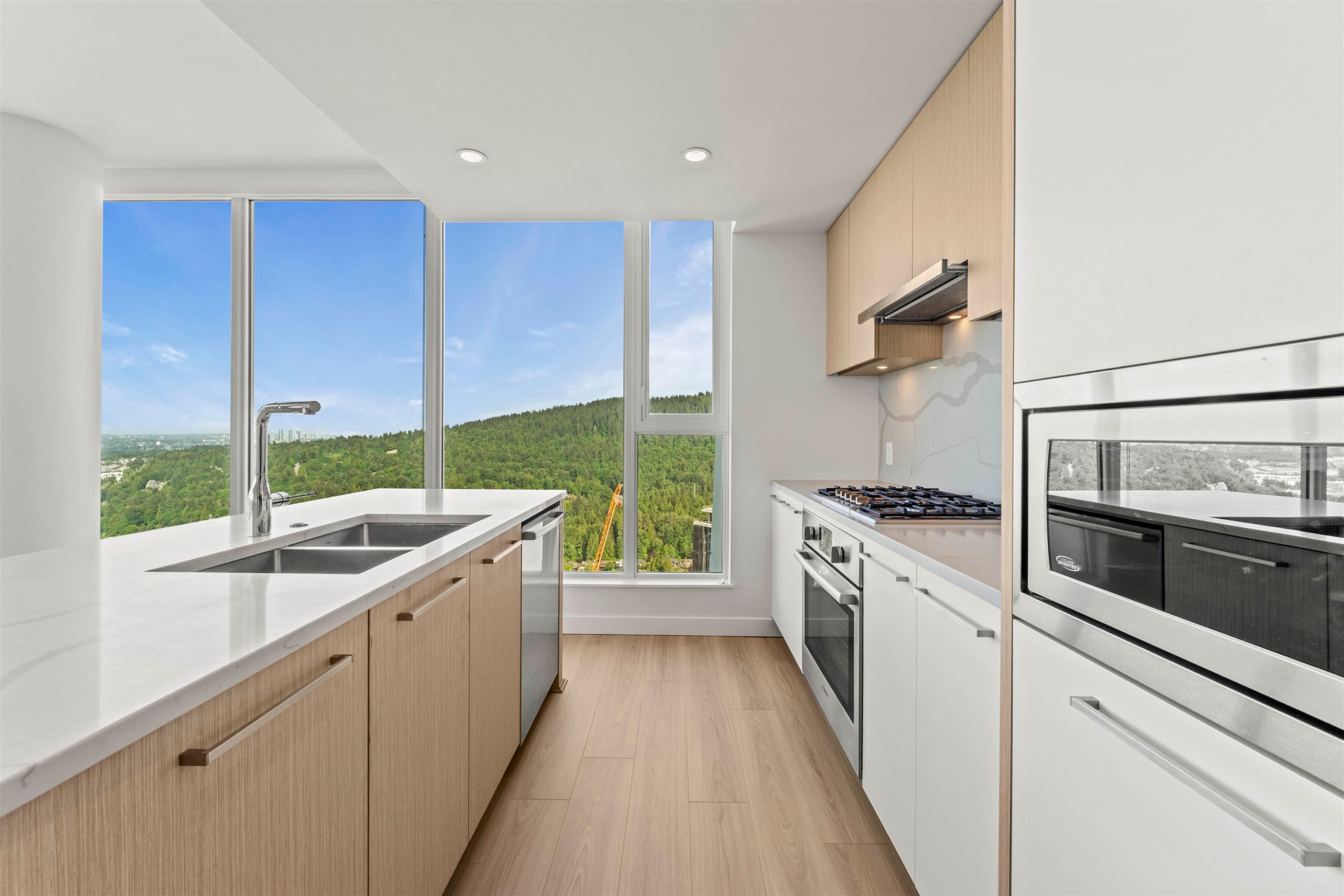 2901-567 Clarke Road, Coquitlam, BC