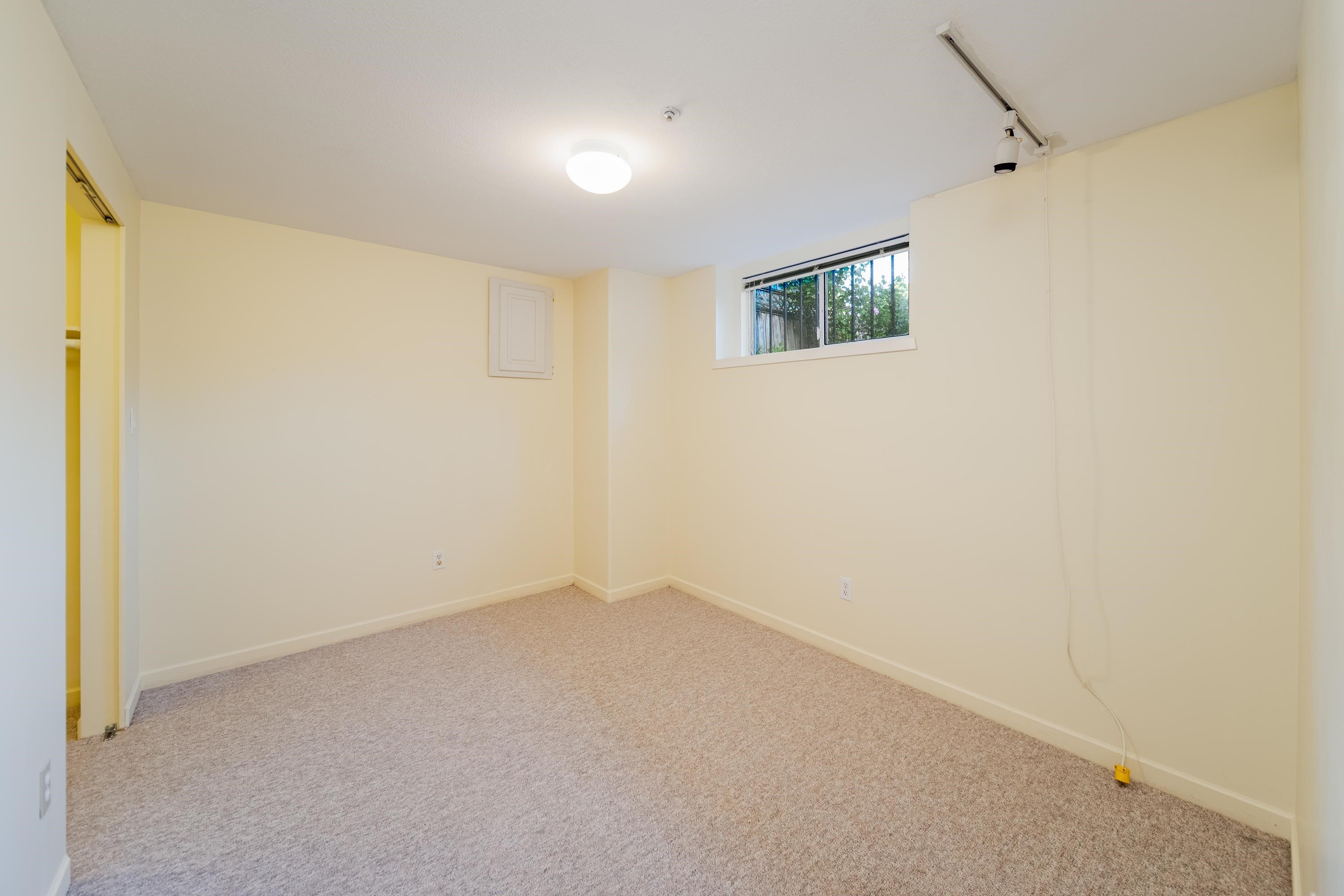 4682 14Th Avenue W, Vancouver, BC