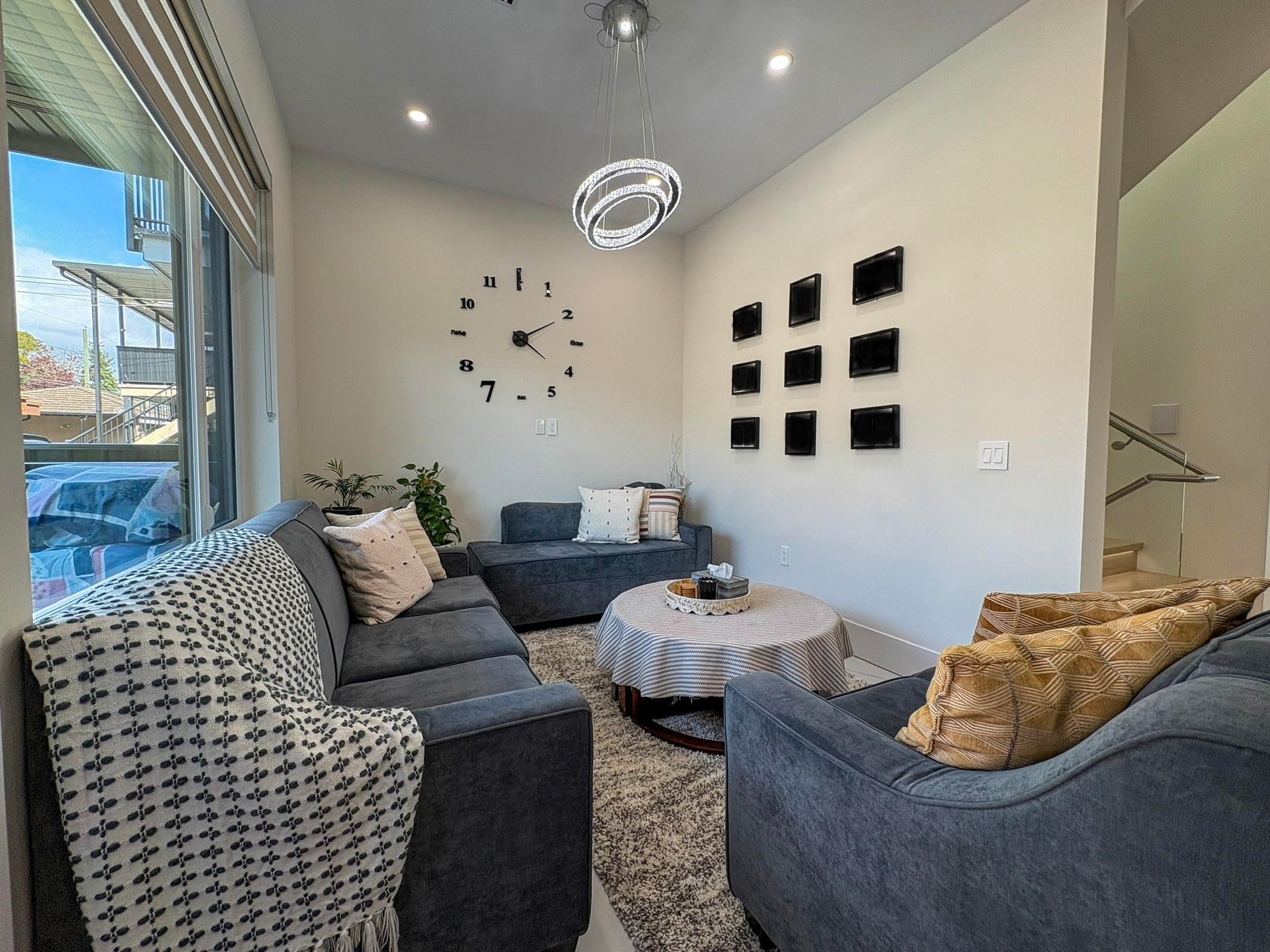759 57Th Avenue E, Vancouver, BC