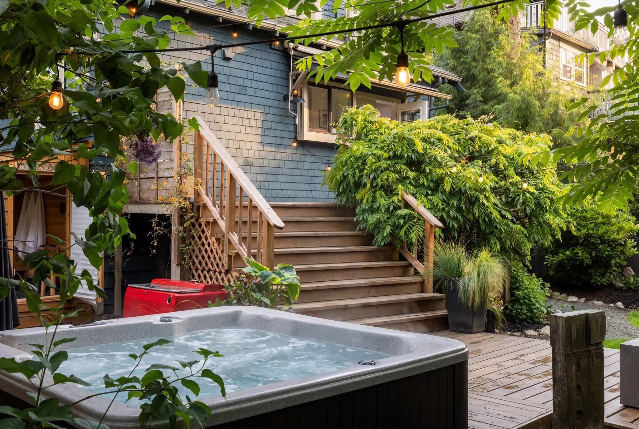 224 13Th Avenue W, Vancouver, BC
