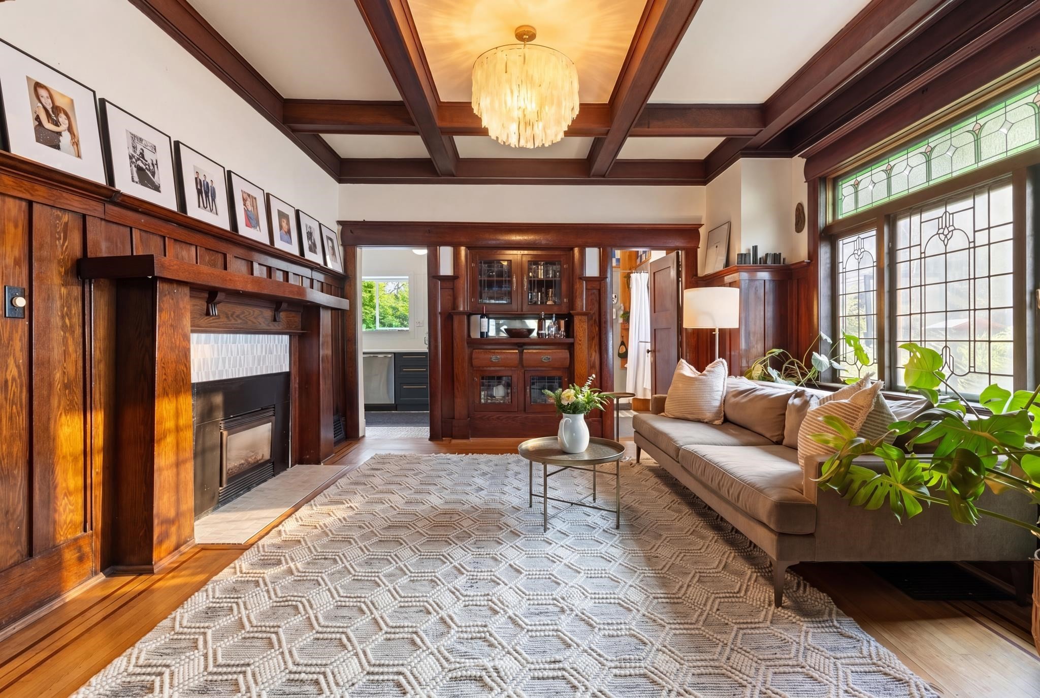 224 13Th Avenue W, Vancouver, BC