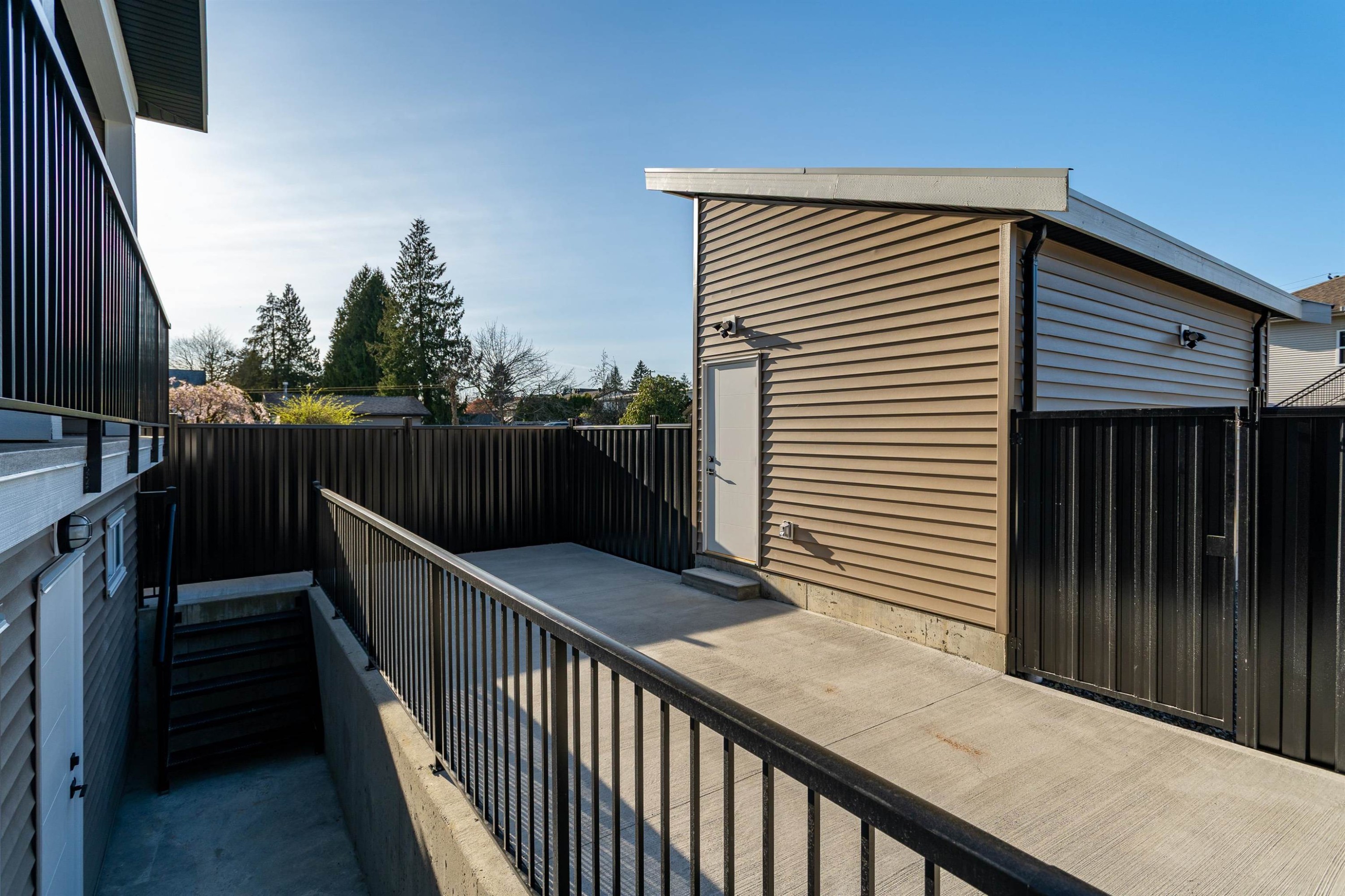 1533 Manning Avenue, Port Coquitlam, BC