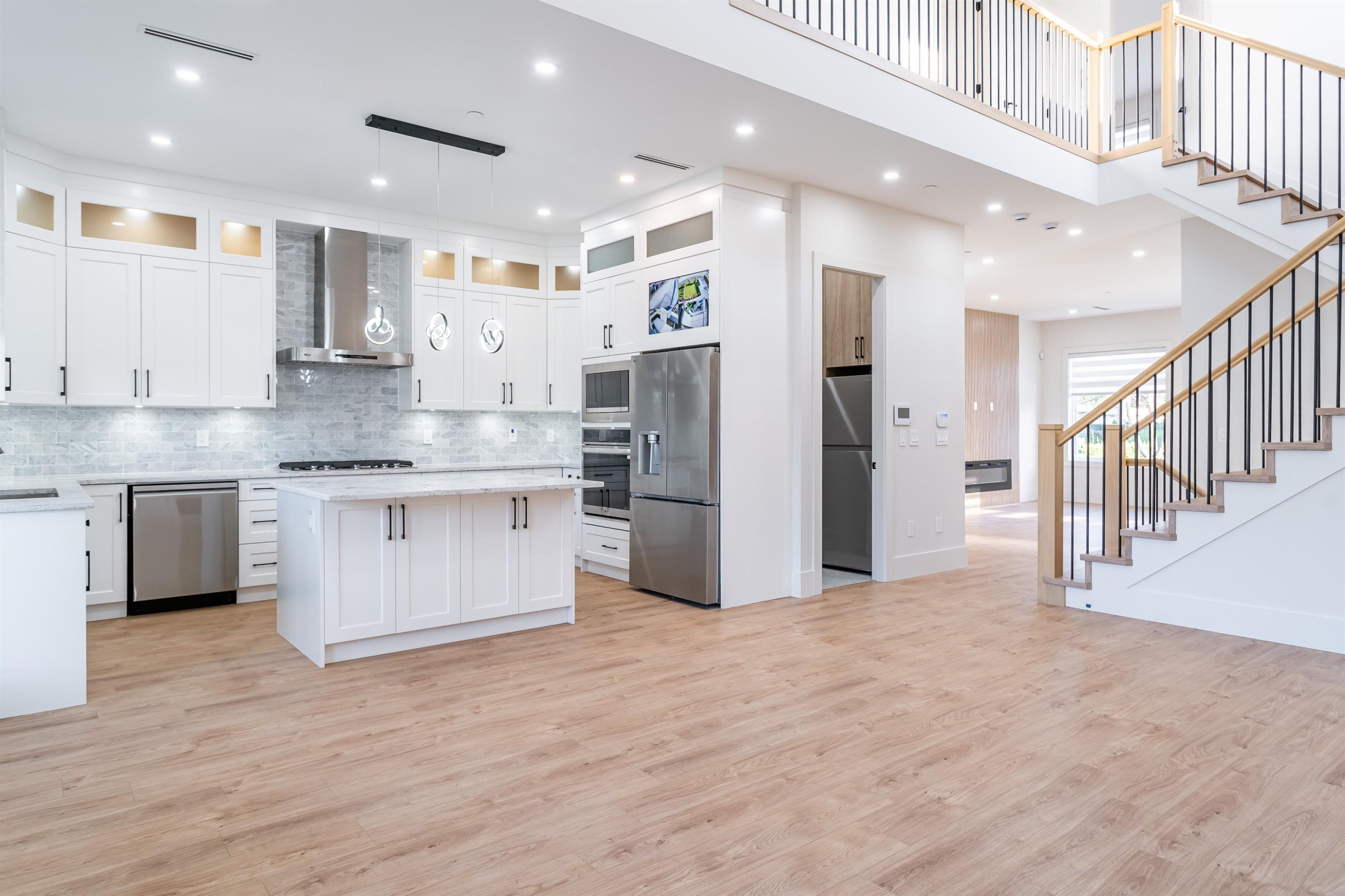 1533 Manning Avenue, Port Coquitlam, BC