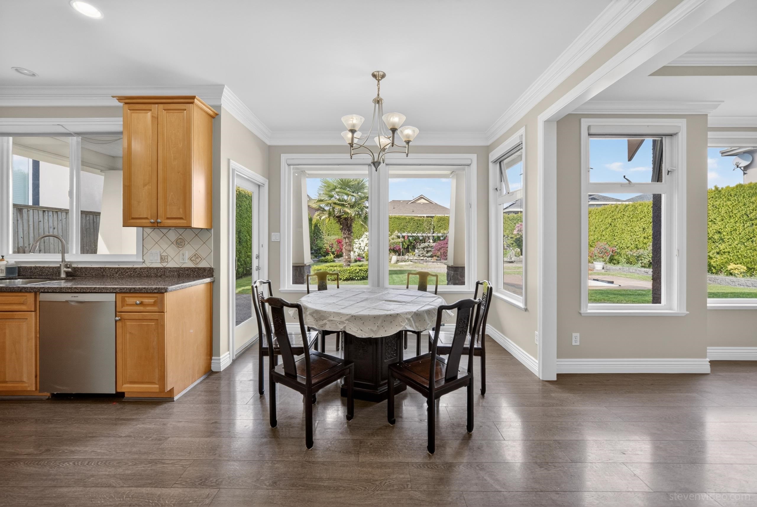 7611 Mccallan Road, Richmond, BC
