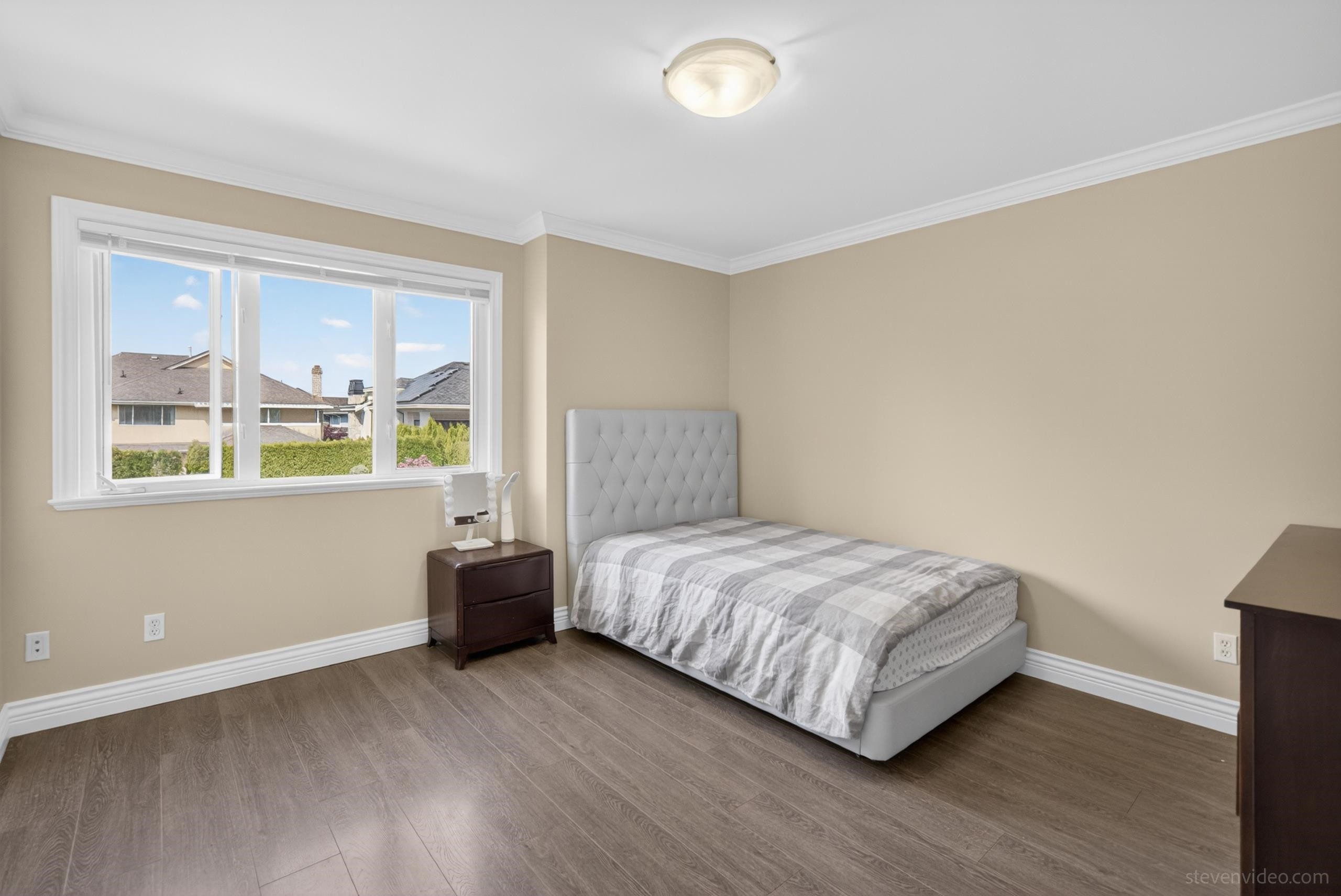 7611 Mccallan Road, Richmond, BC