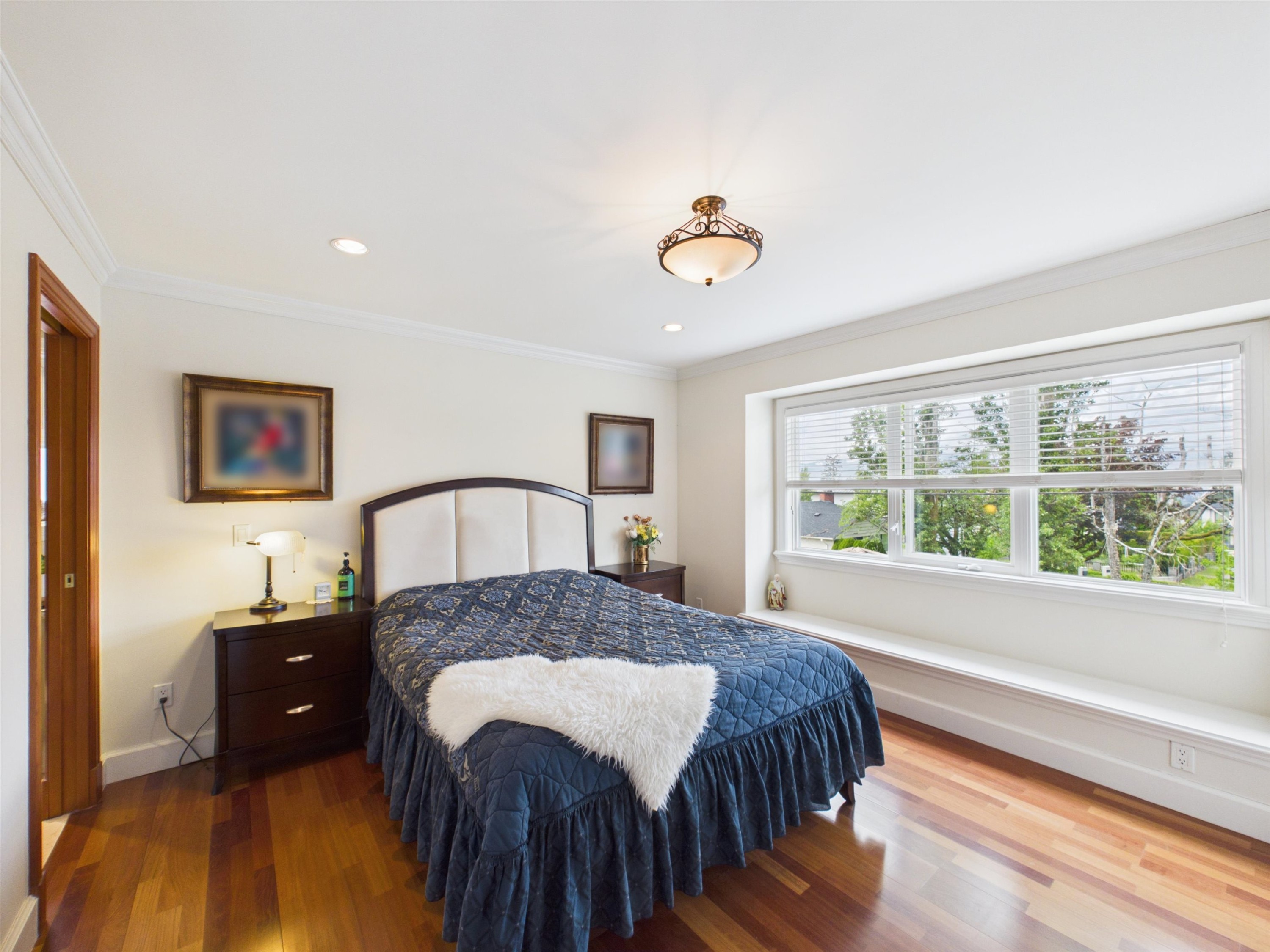 6807 Burns Street, Burnaby, BC