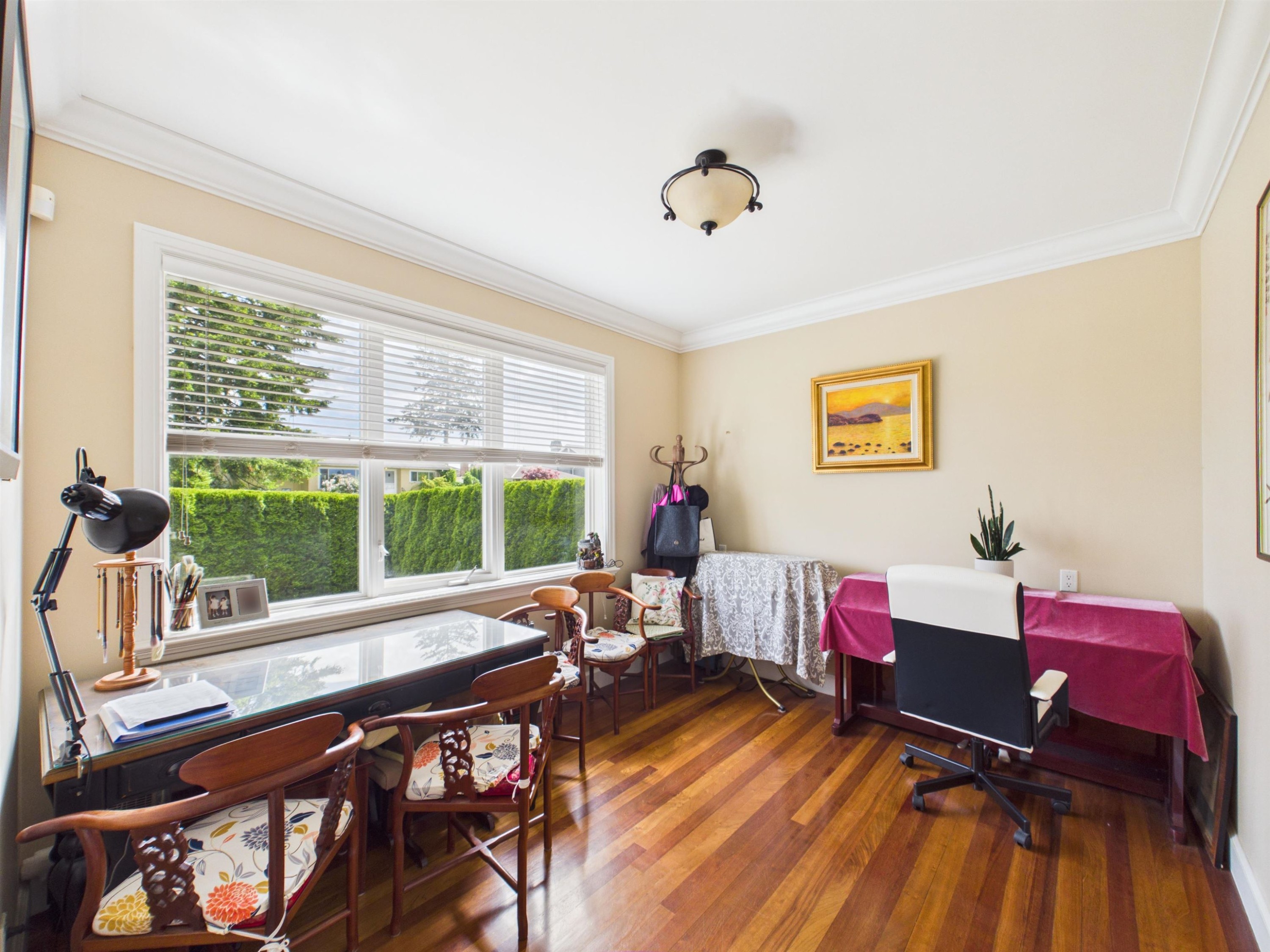 6807 Burns Street, Burnaby, BC