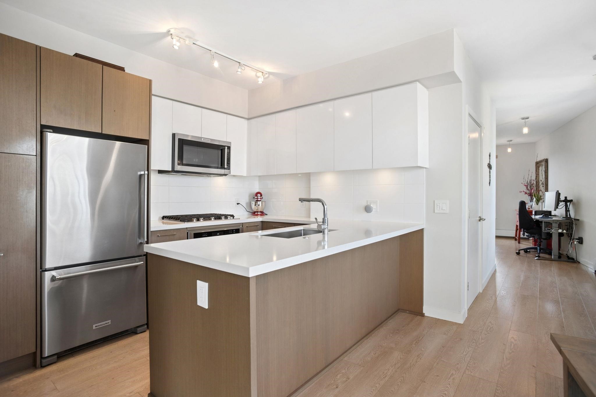613-417 Great Northern Way, Vancouver, BC