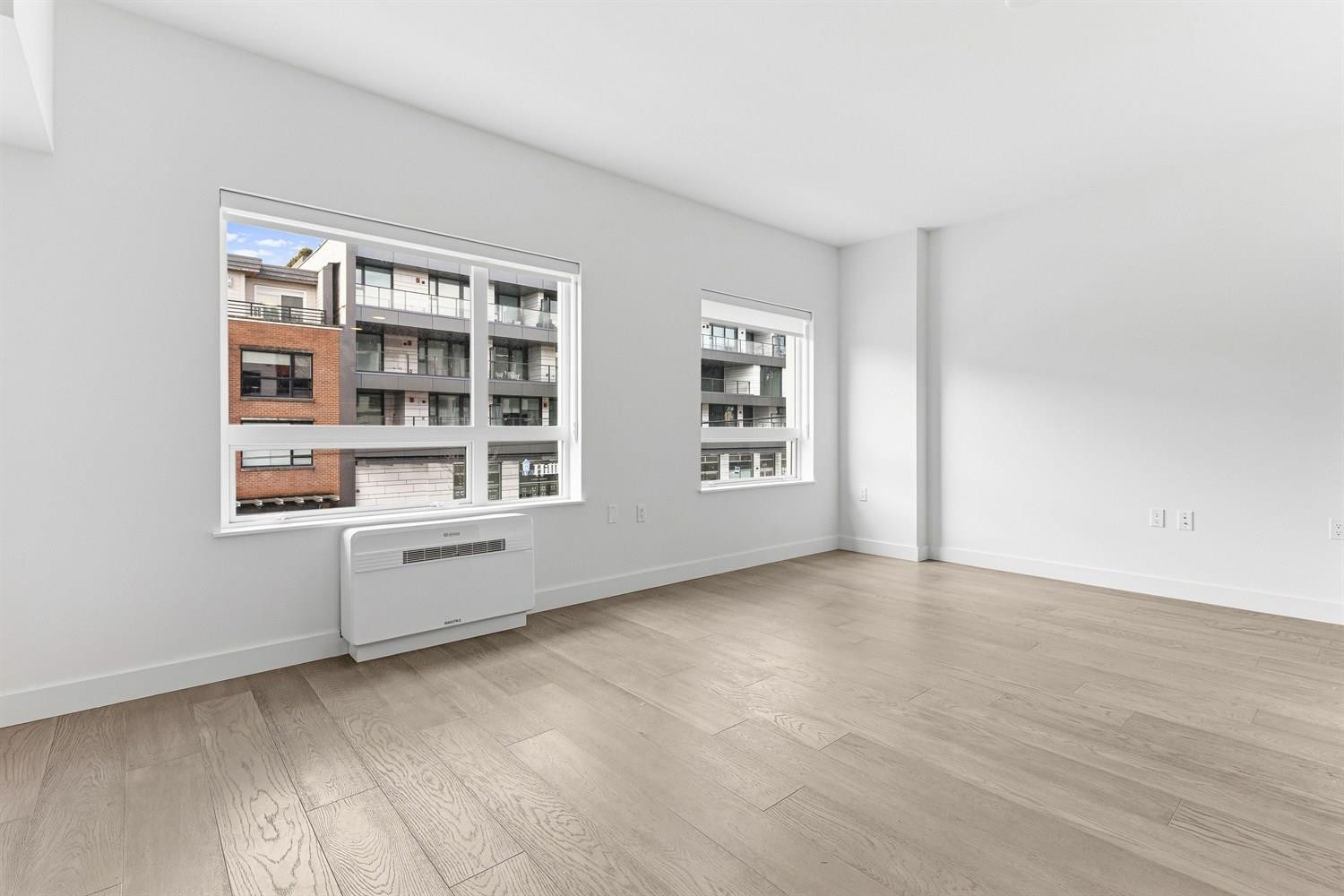 205-3590 39Th Avenue W, Vancouver, BC