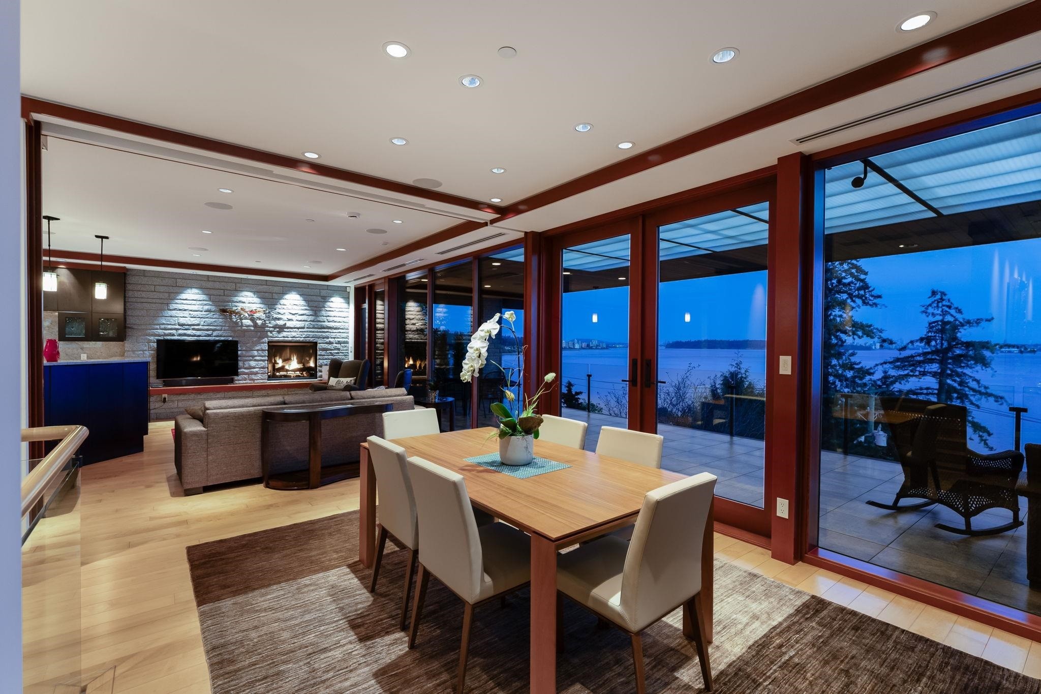 3673 Sunset Lane, West Vancouver, BC - Indoor