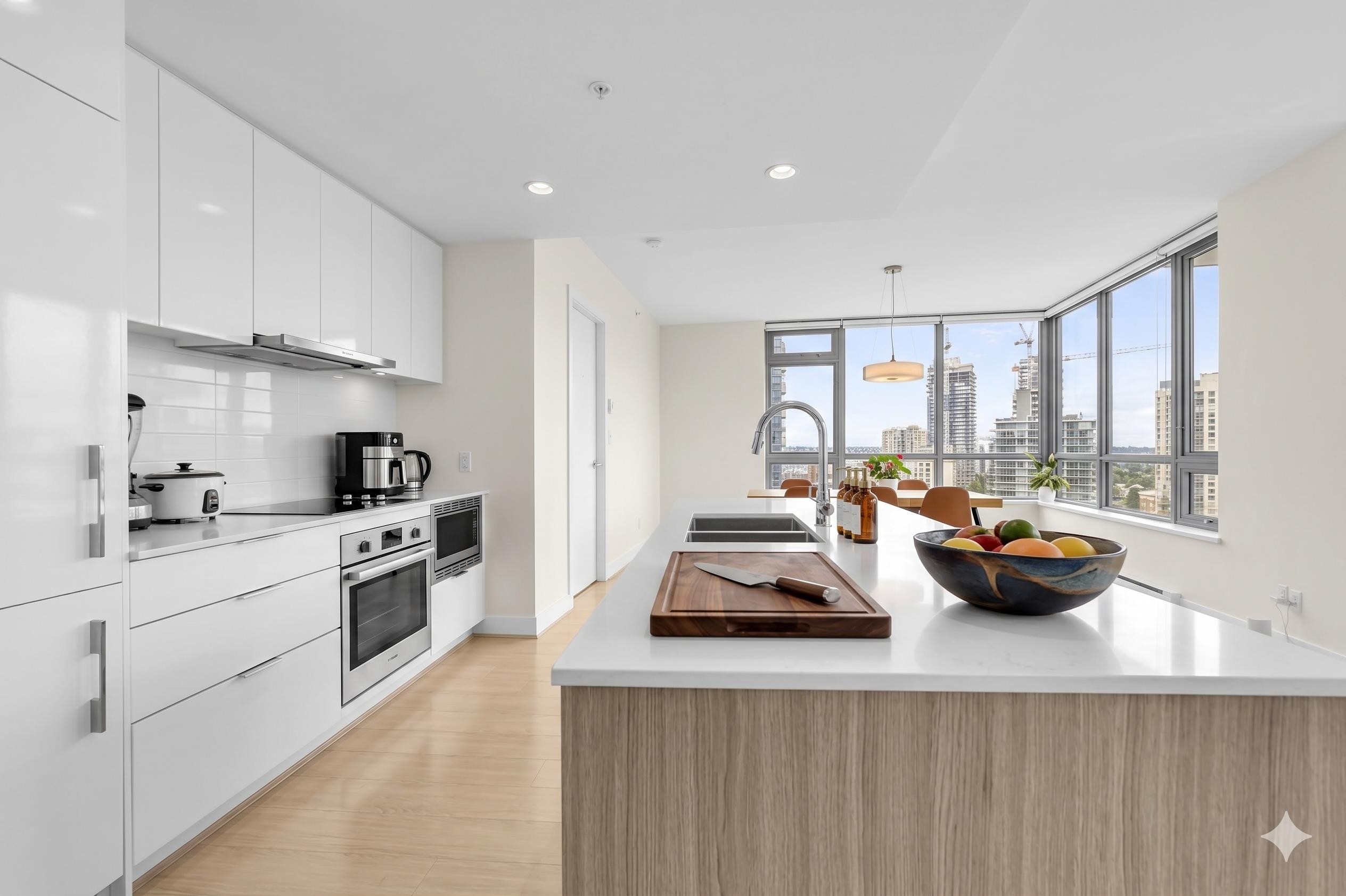 1601-1308 Hornby Street, Vancouver, BC
