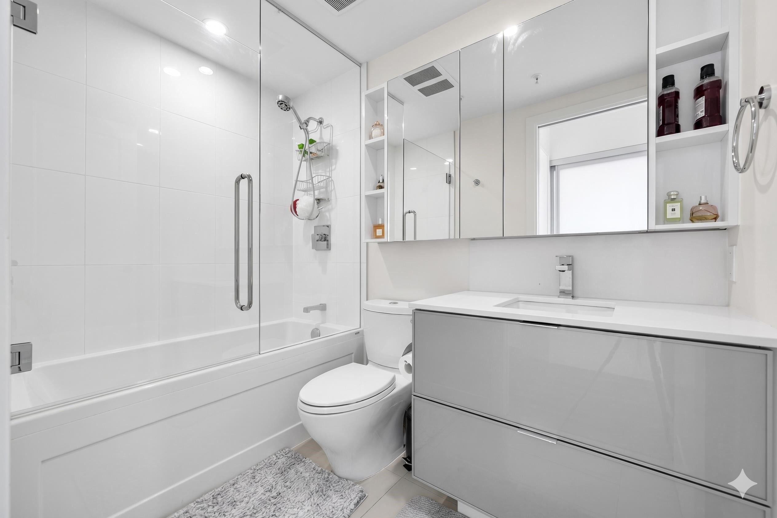 1601-1308 Hornby Street, Vancouver, BC