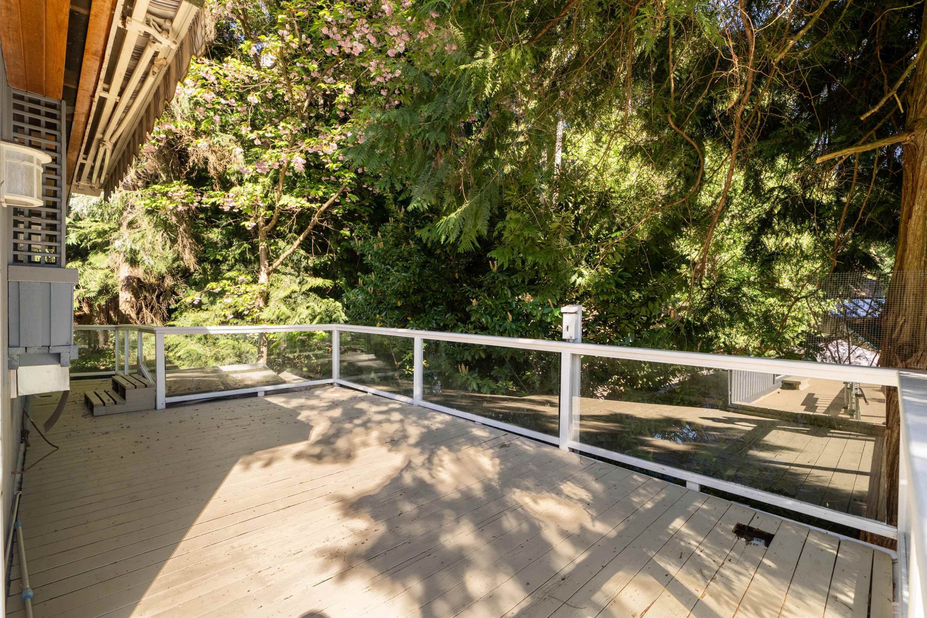 3897 Bayridge Avenue, West Vancouver, BC