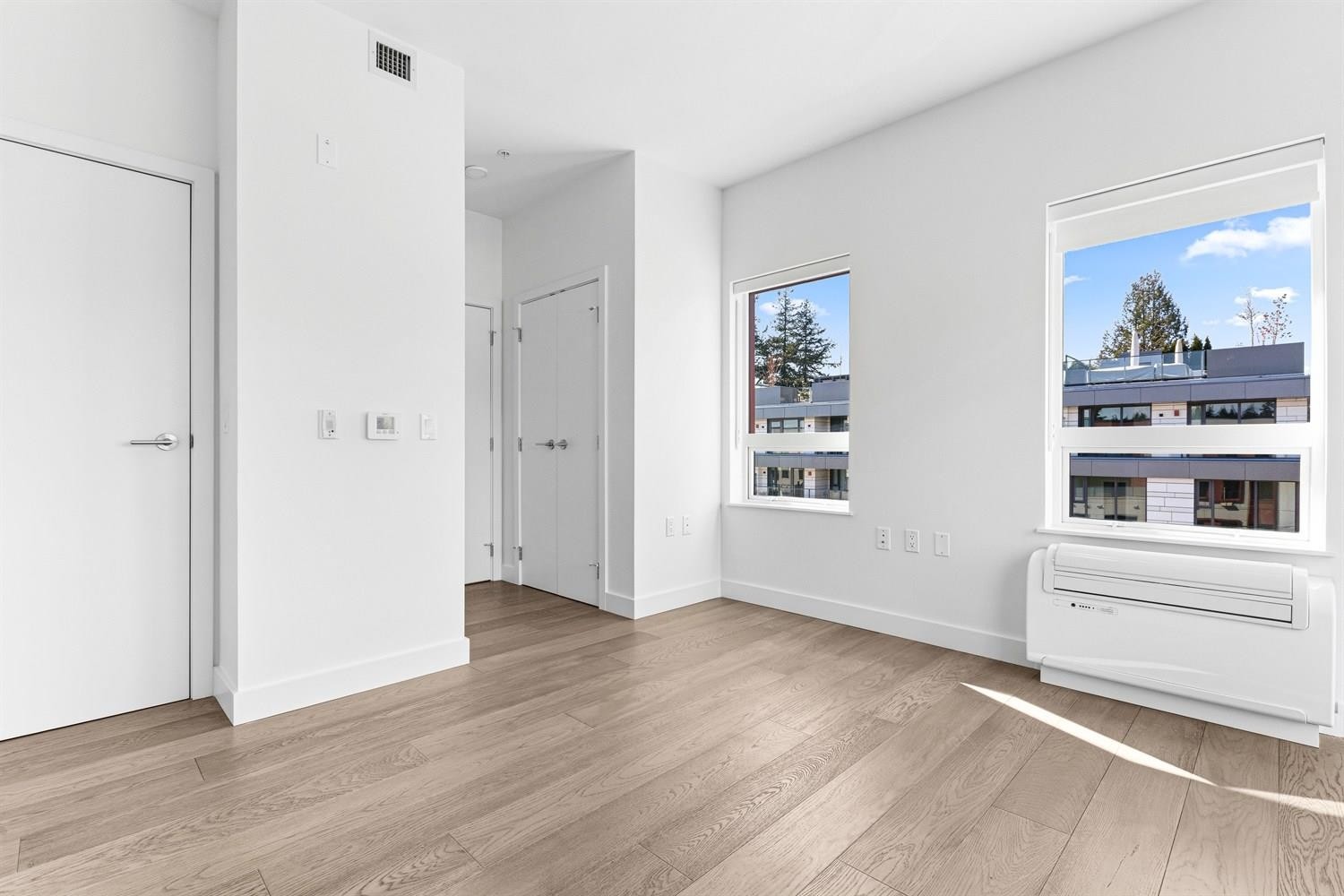 302-3590 39Th Avenue W, Vancouver, BC